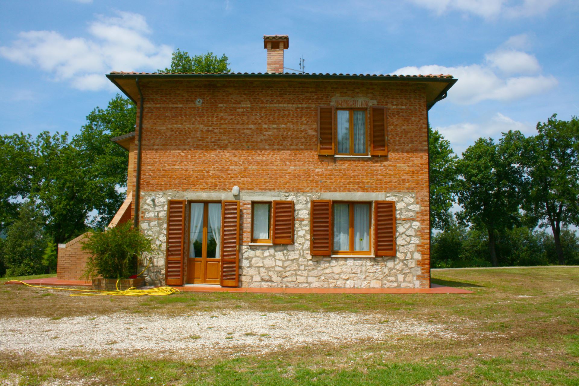 VILLAS WITH POOL LA CONTEA LUCIGNANO TOSCANA