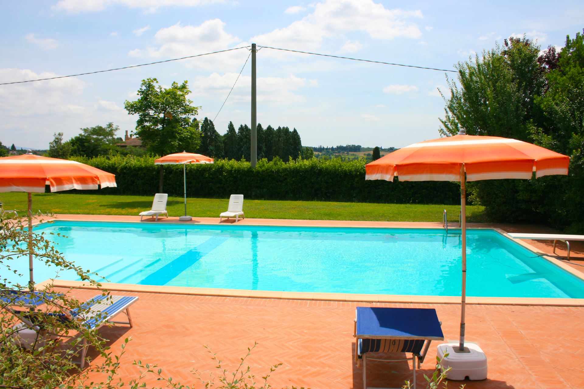 VILLAS WITH POOL LA CONTEA LUCIGNANO TOSCANA