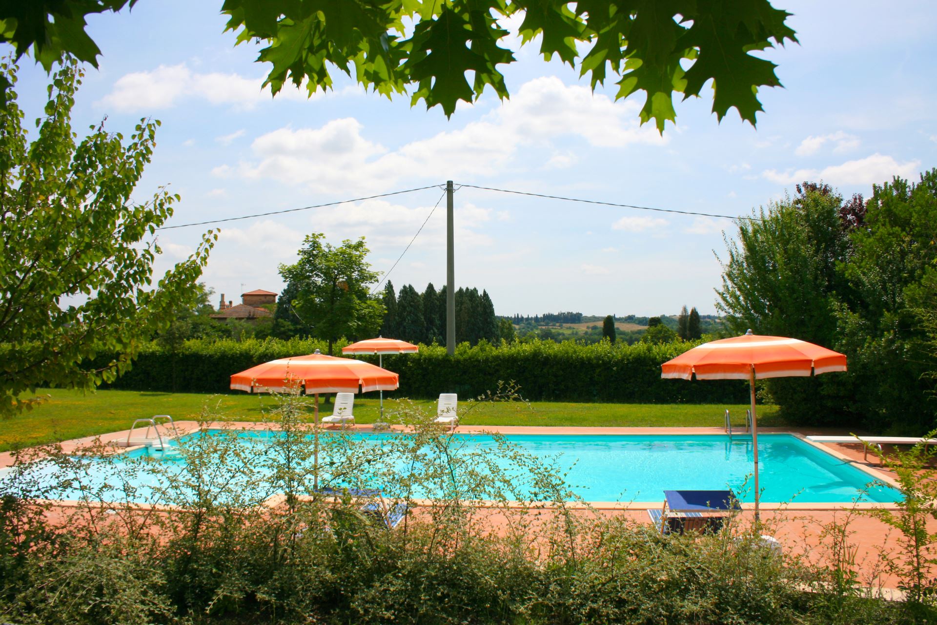 VILLAS WITH POOL LA CONTEA LUCIGNANO TOSCANA