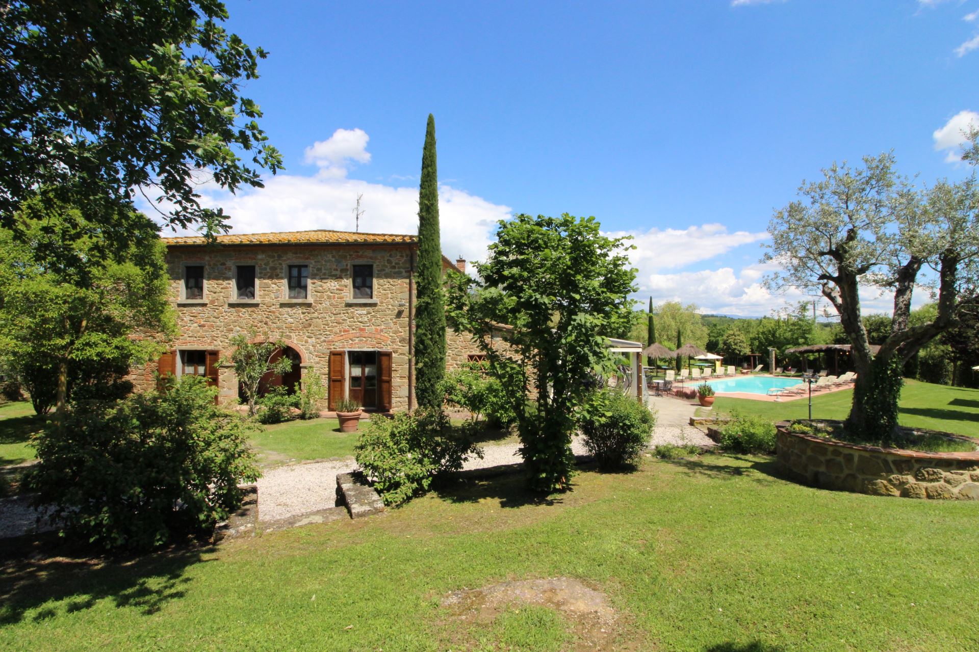 VILLE CON PISCINA LA QUIETE CIVITELLA IN VAL DI CHIANA TOSCANA