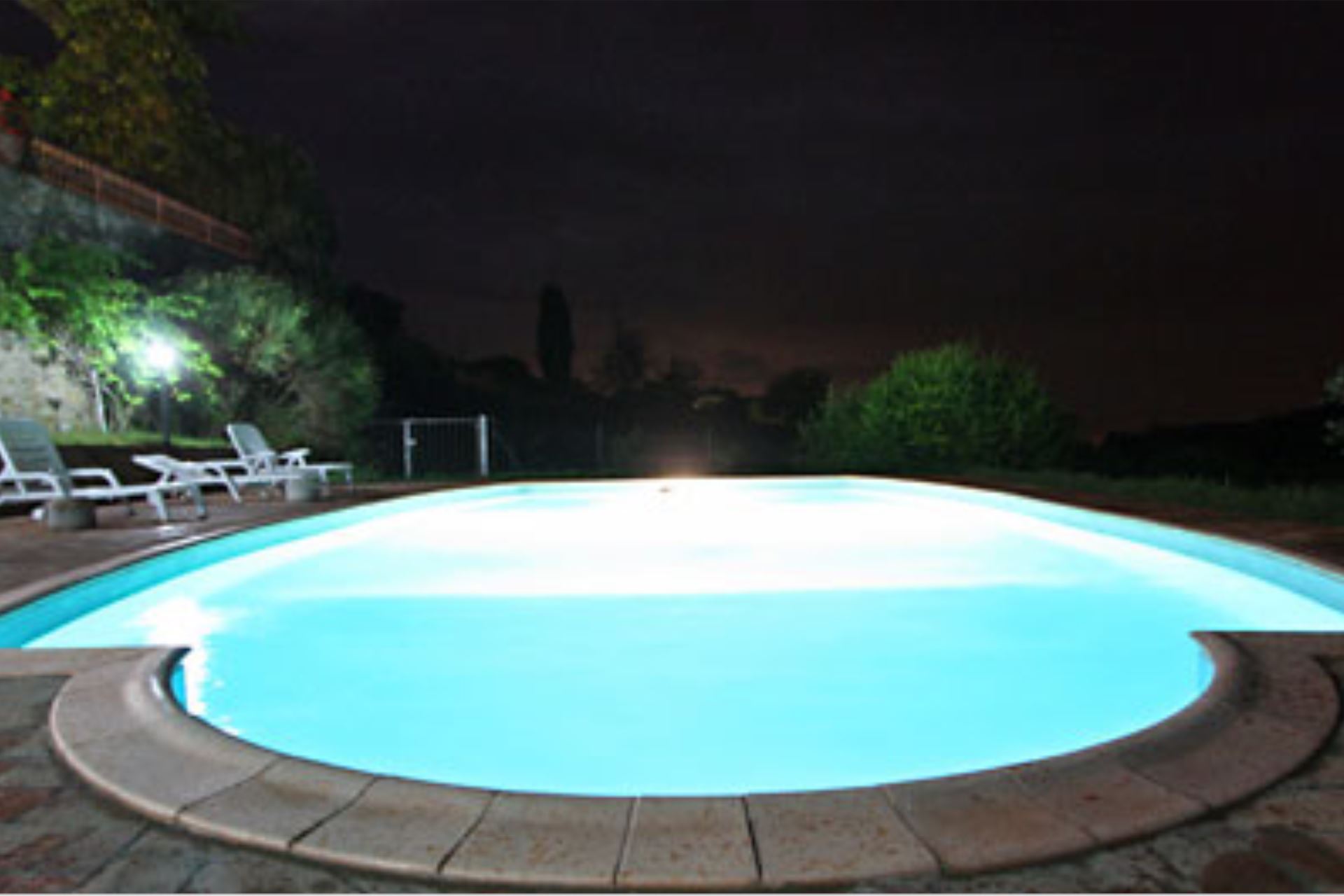 VILLEN MIT POOL PALAZZOLO 6 MONTE SAN SAVINO TOSCANA