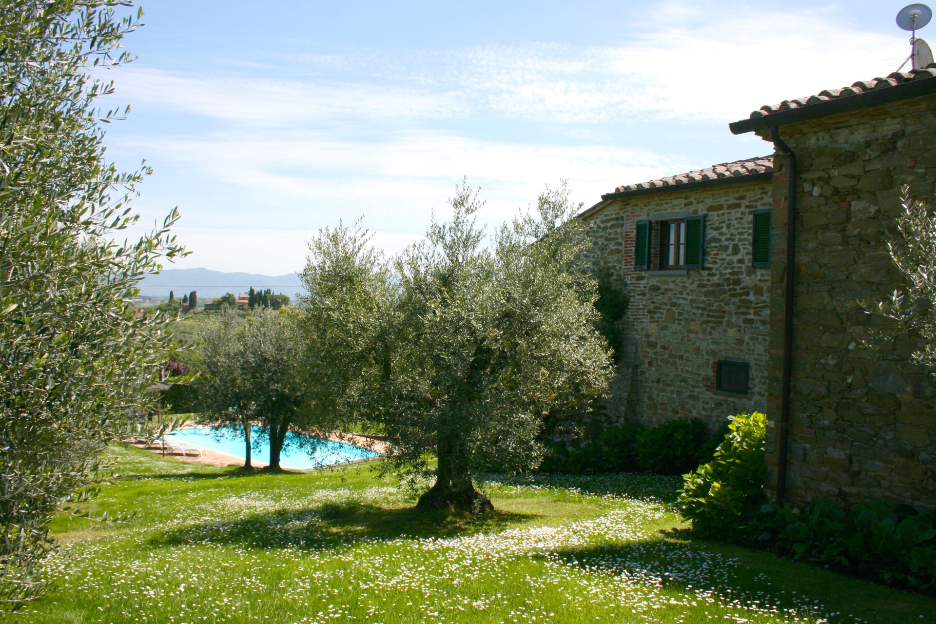 VILLAS WITH POOL SAN LORENZO MONTE SAN SAVINO TOSCANA