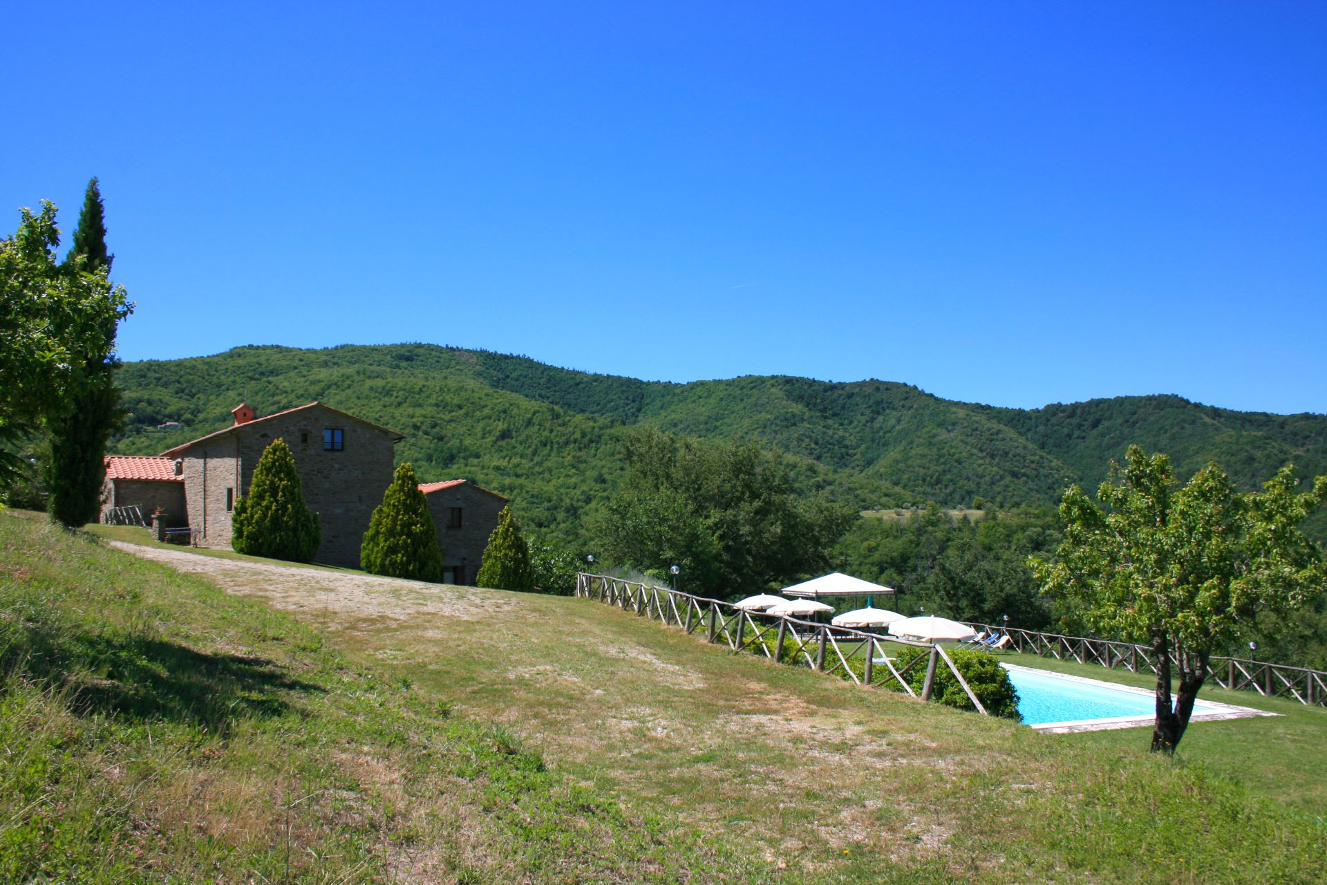 VILLE CON PISCINA BORGO ANTICO 8 CORTONA TOSCANA