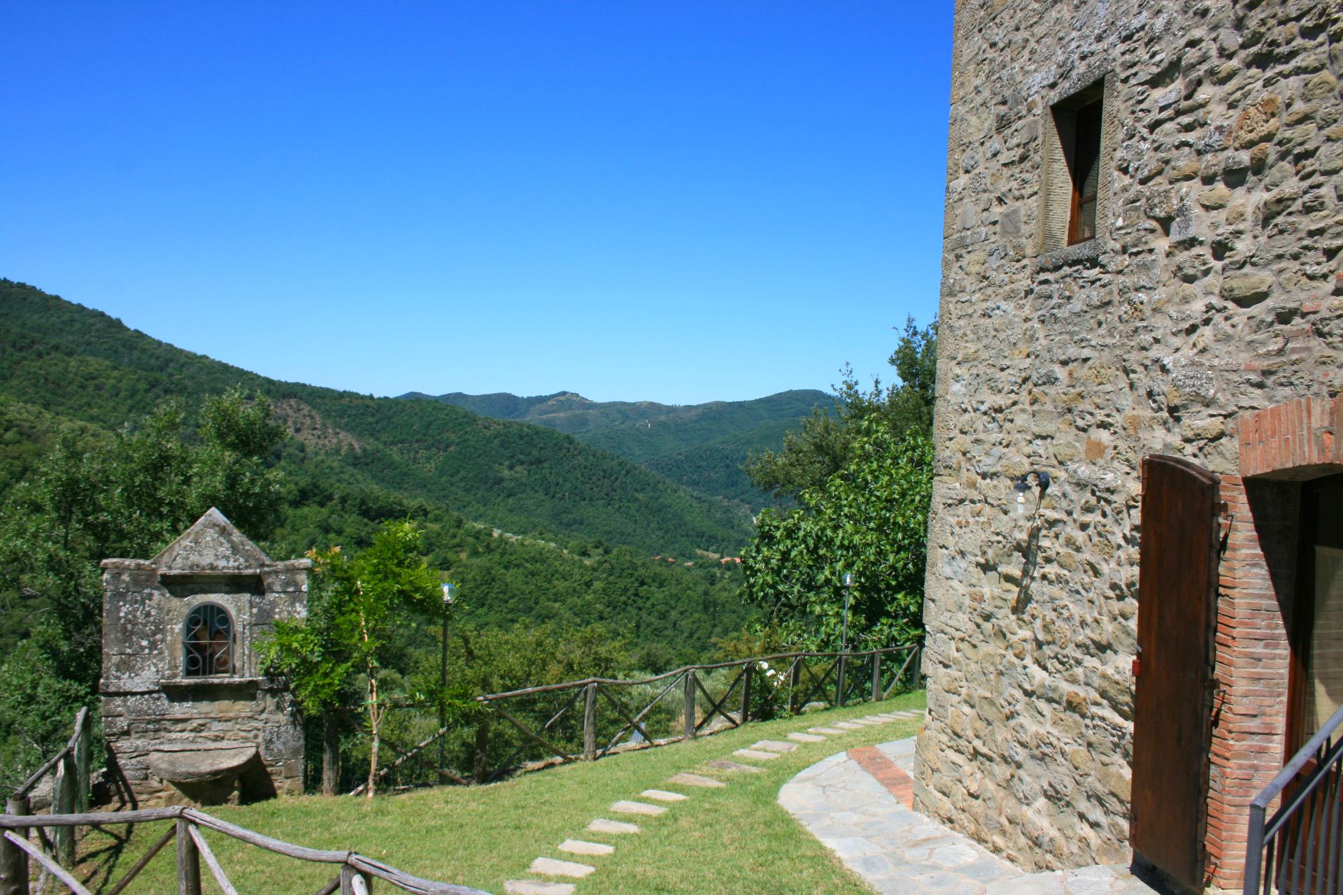 VILLE CON PISCINA BORGO ANTICO 8 CORTONA TOSCANA