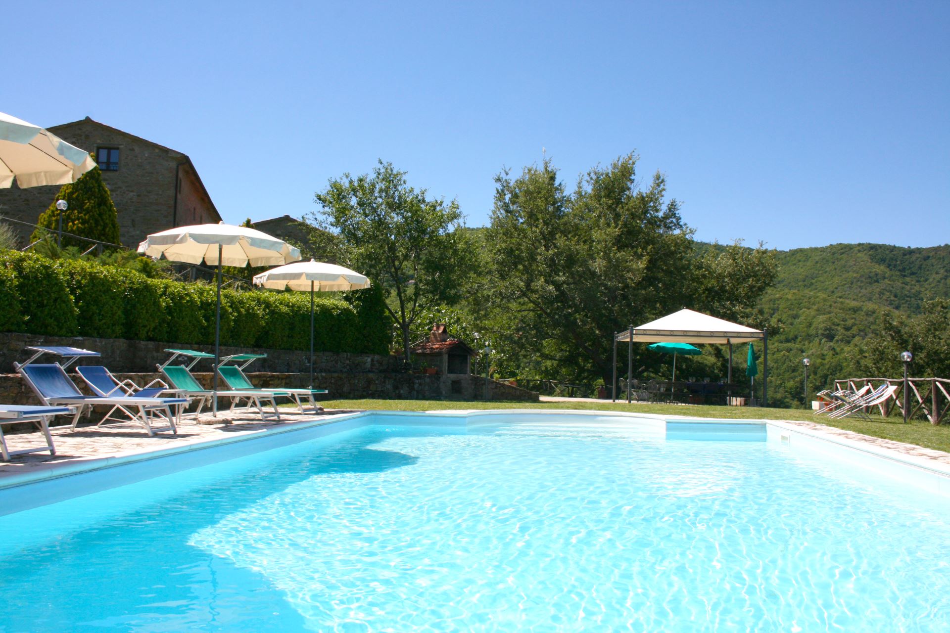 VILLE CON PISCINA BORGO ANTICO 8 CORTONA TOSCANA
