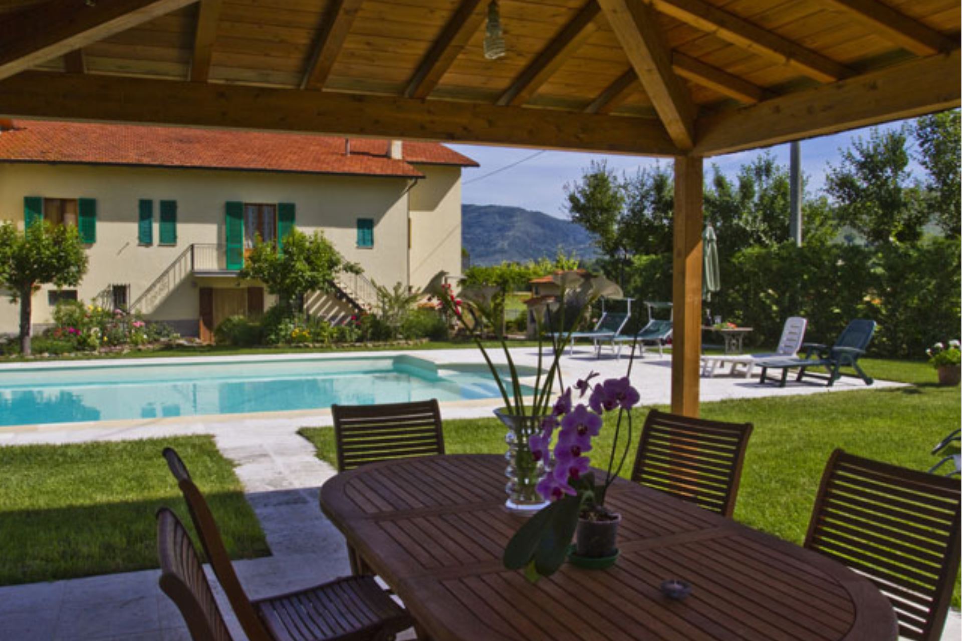 APARTMENTS WITH POOL CASA SAN MARTINO CASTIGLION FIORENTINO TOSCANA