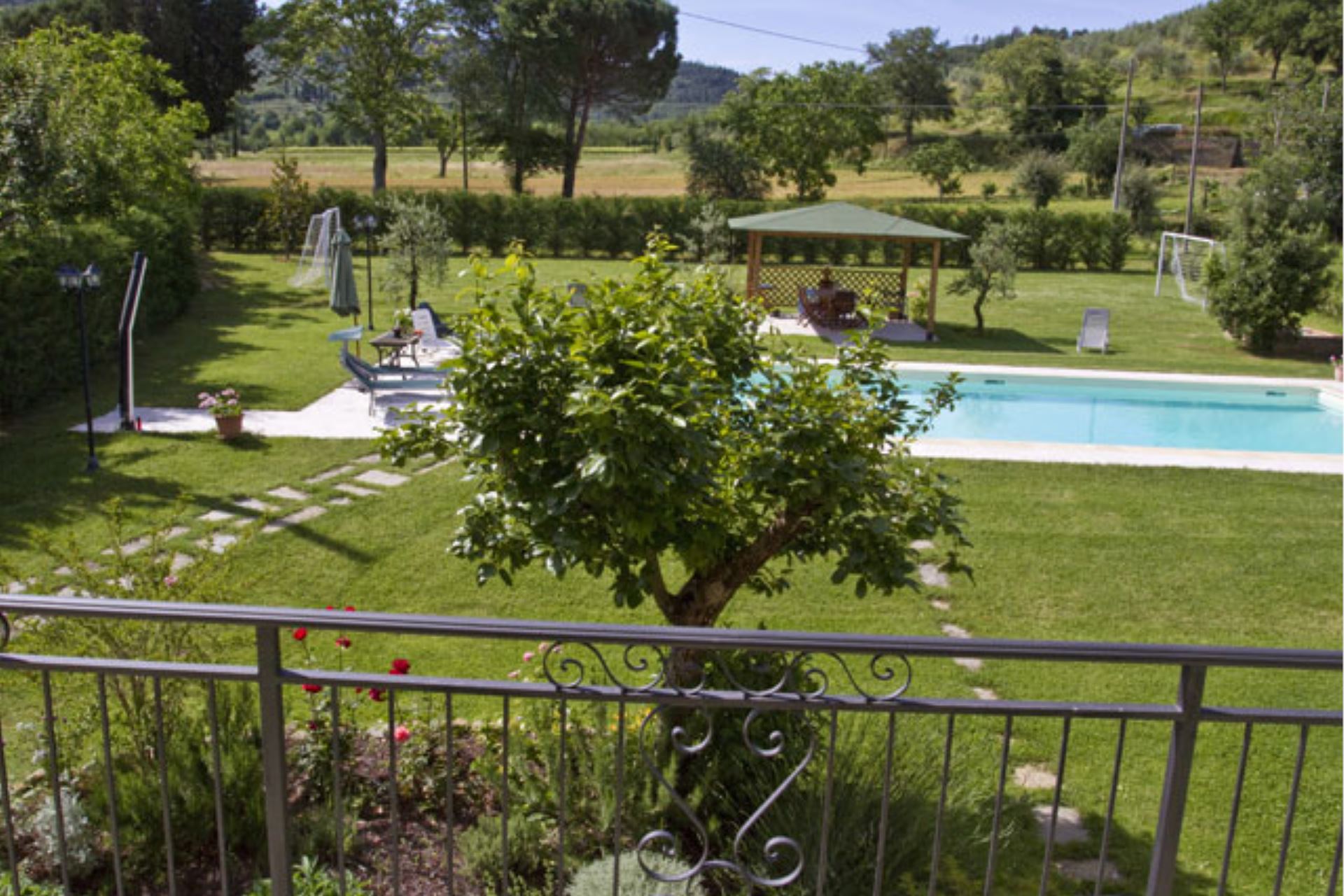 APARTMENTS WITH POOL CASA SAN MARTINO CASTIGLION FIORENTINO TOSCANA