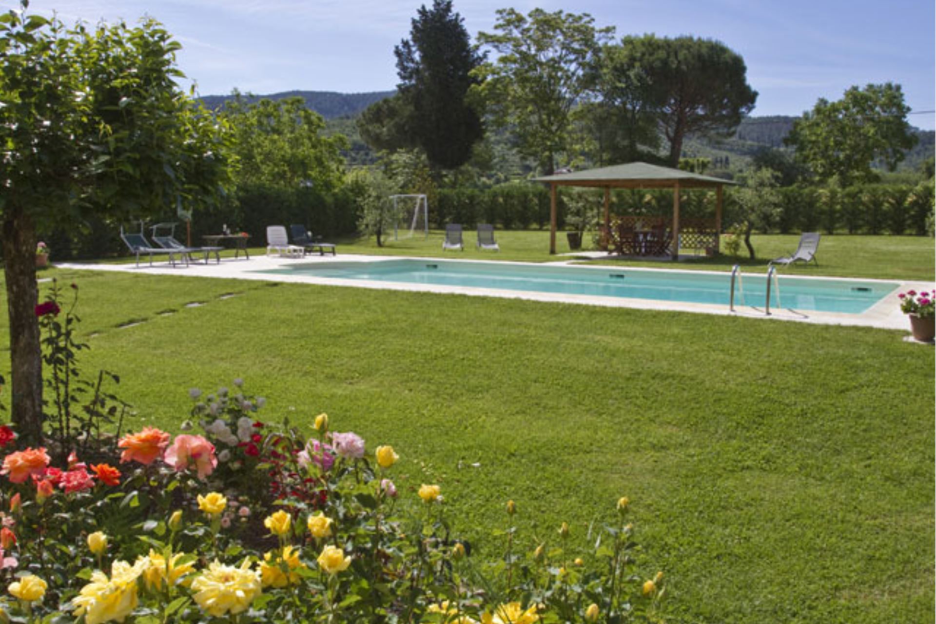 APARTMENTS WITH POOL CASA SAN MARTINO CASTIGLION FIORENTINO TOSCANA