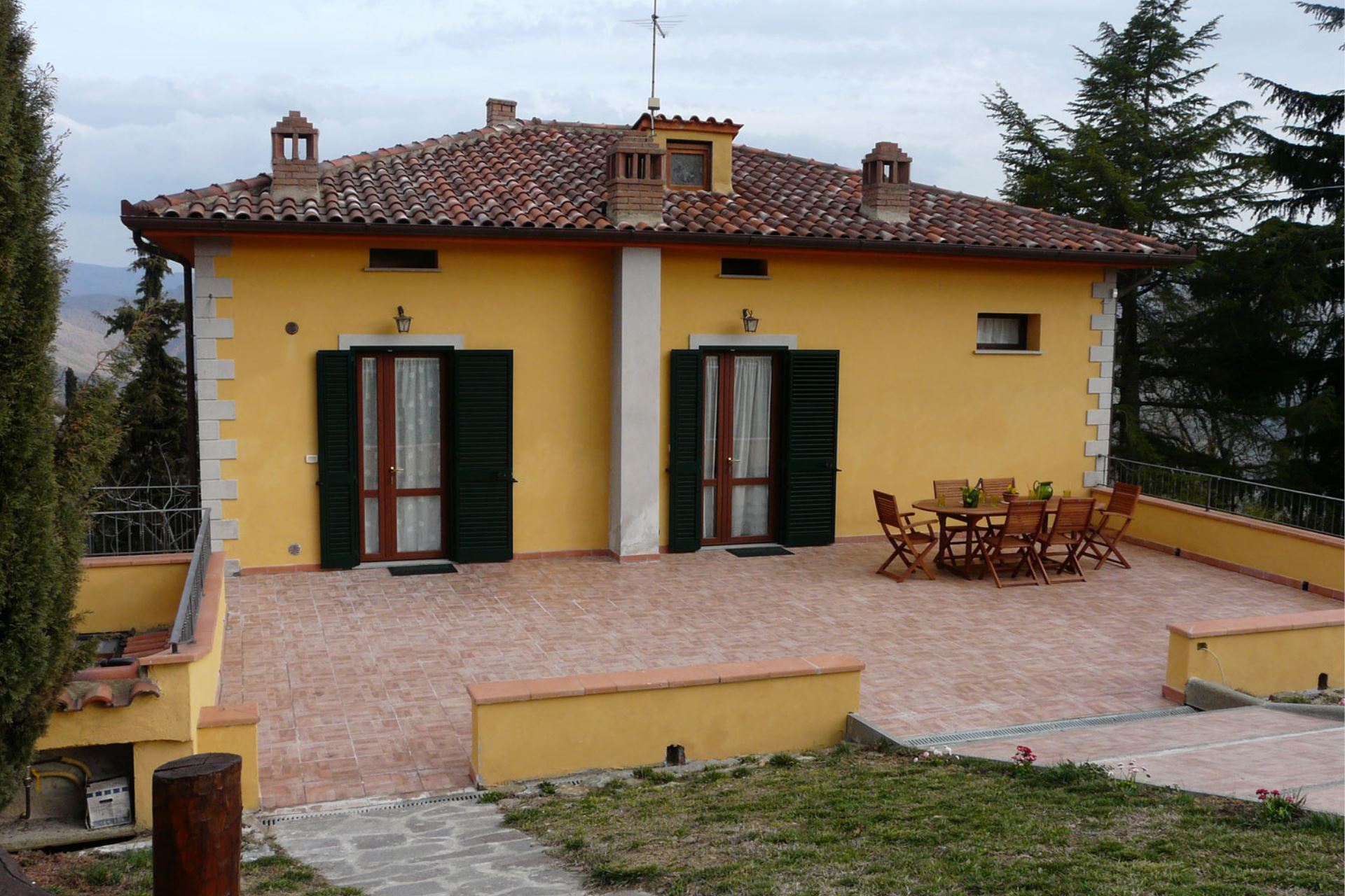 VILLEN MIT POOL CASA CALDESI AREZZO TOSCANA