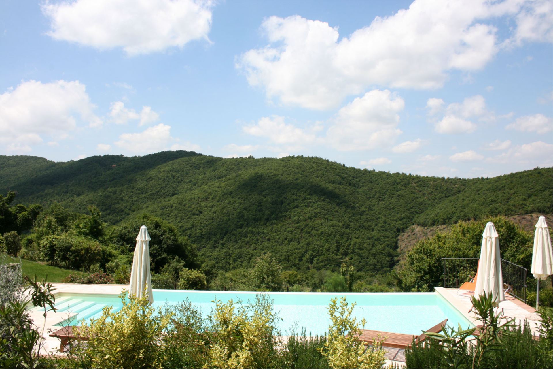 VILLAS WITH POOL PODERE CANTALENA CORTONA TOSCANA