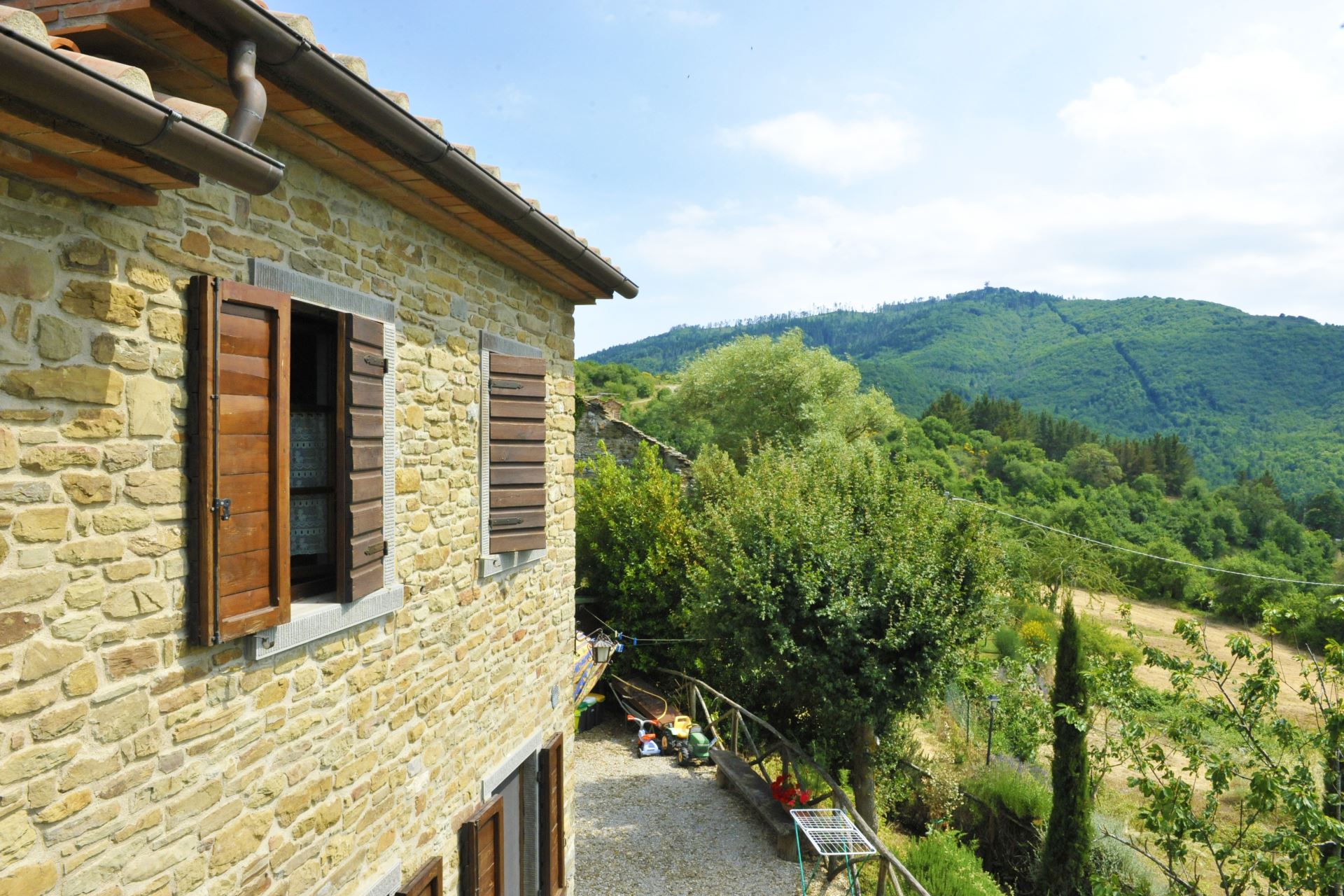 VILLEN MIT POOL CASETTA I CILIEGI CORTONA TOSCANA