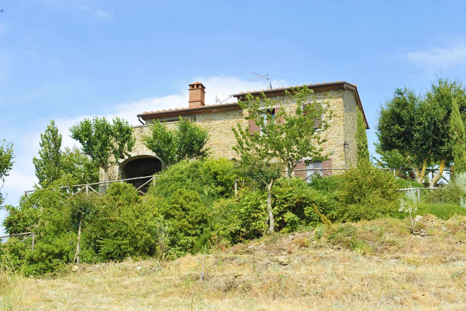 VILLEN MIT POOL CASETTA I CILIEGI CORTONA TOSCANA