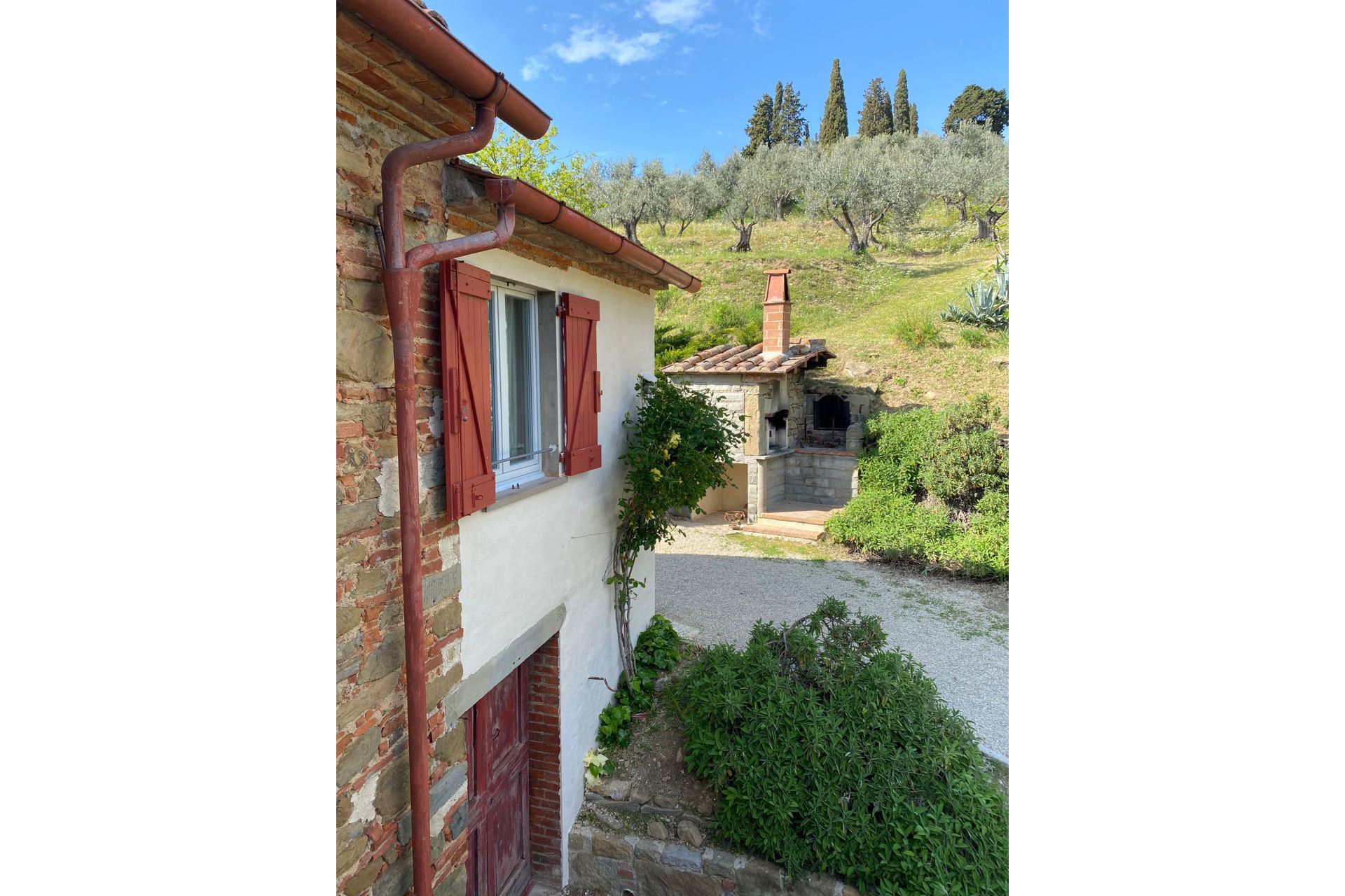VILLEN MIT POOL CASALE IL TRECENTO CASTIGLION FIORENTINO TOSCANA