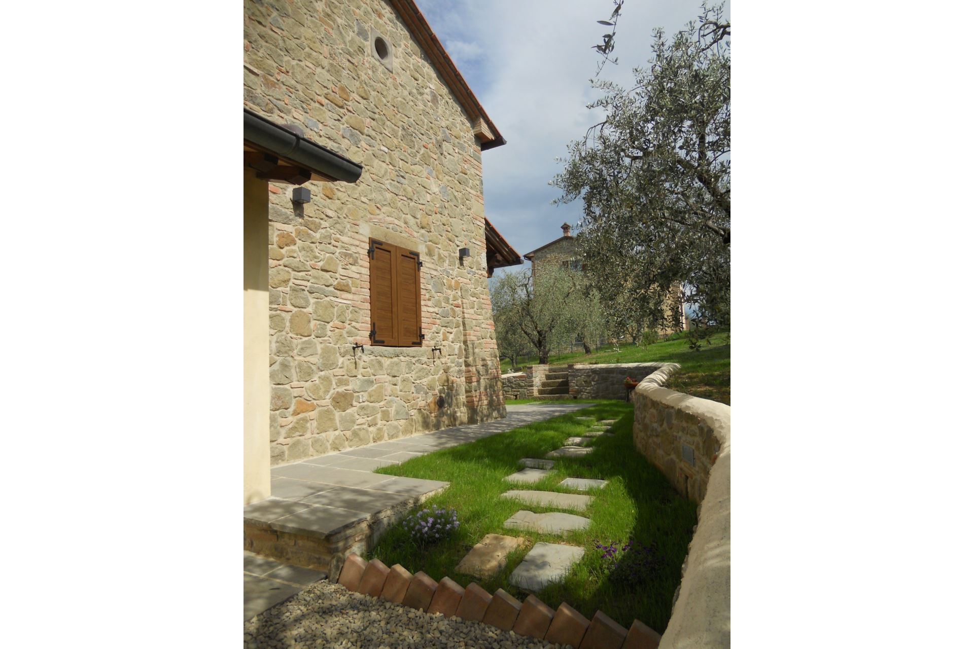 APARTMENTS WITH POOL SELVA DEGLI ULIVI FOIANO DELLA CHIANA TOSCANA