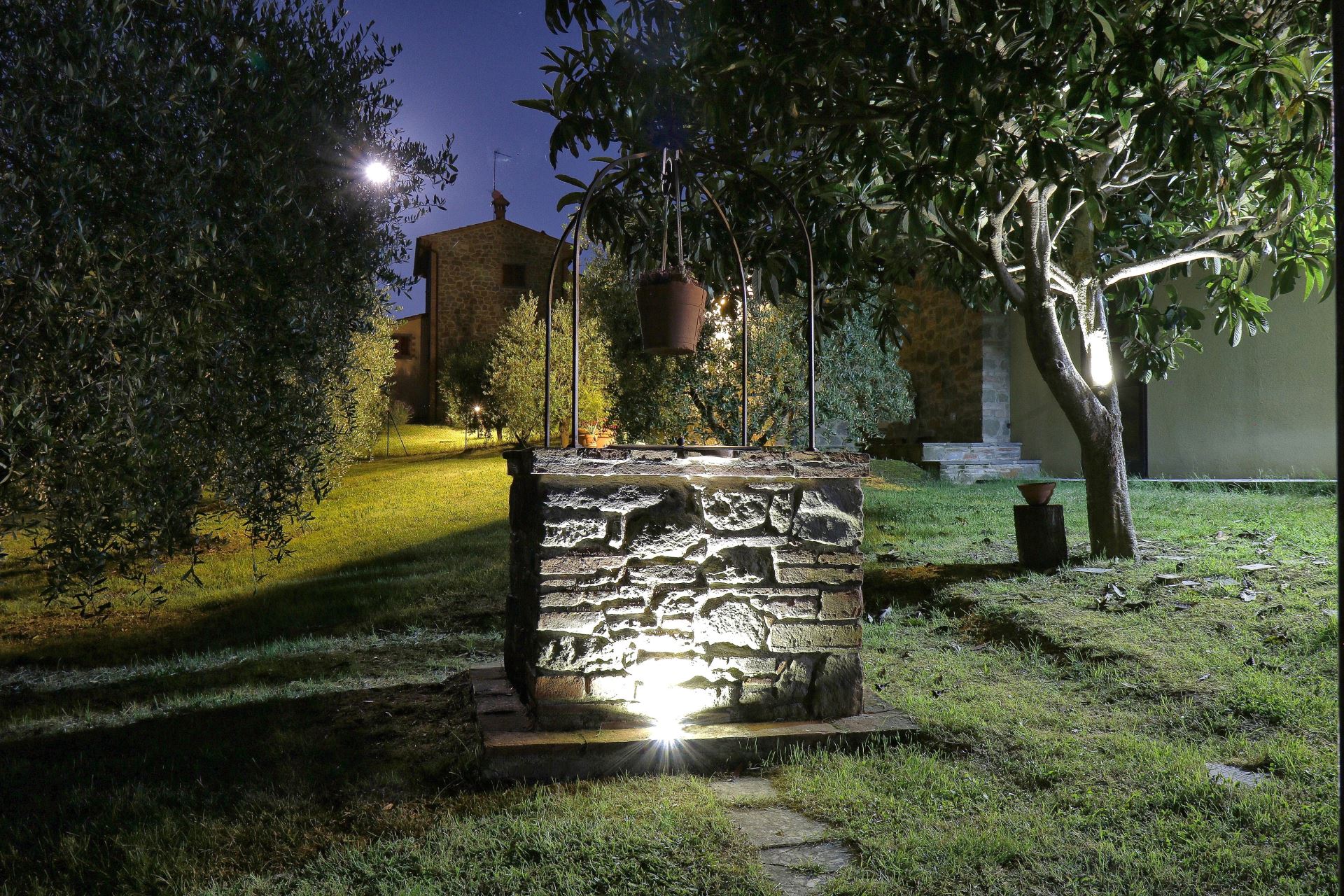APARTMENTS WITH POOL SELVA DEGLI ULIVI FOIANO DELLA CHIANA TOSCANA