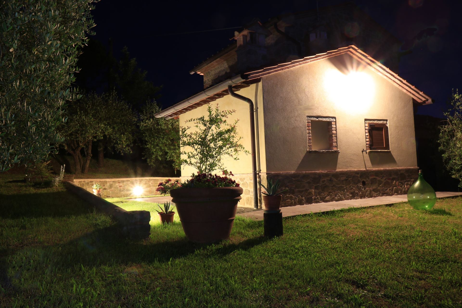 APARTMENTS WITH POOL SELVA DEGLI ULIVI FOIANO DELLA CHIANA TOSCANA