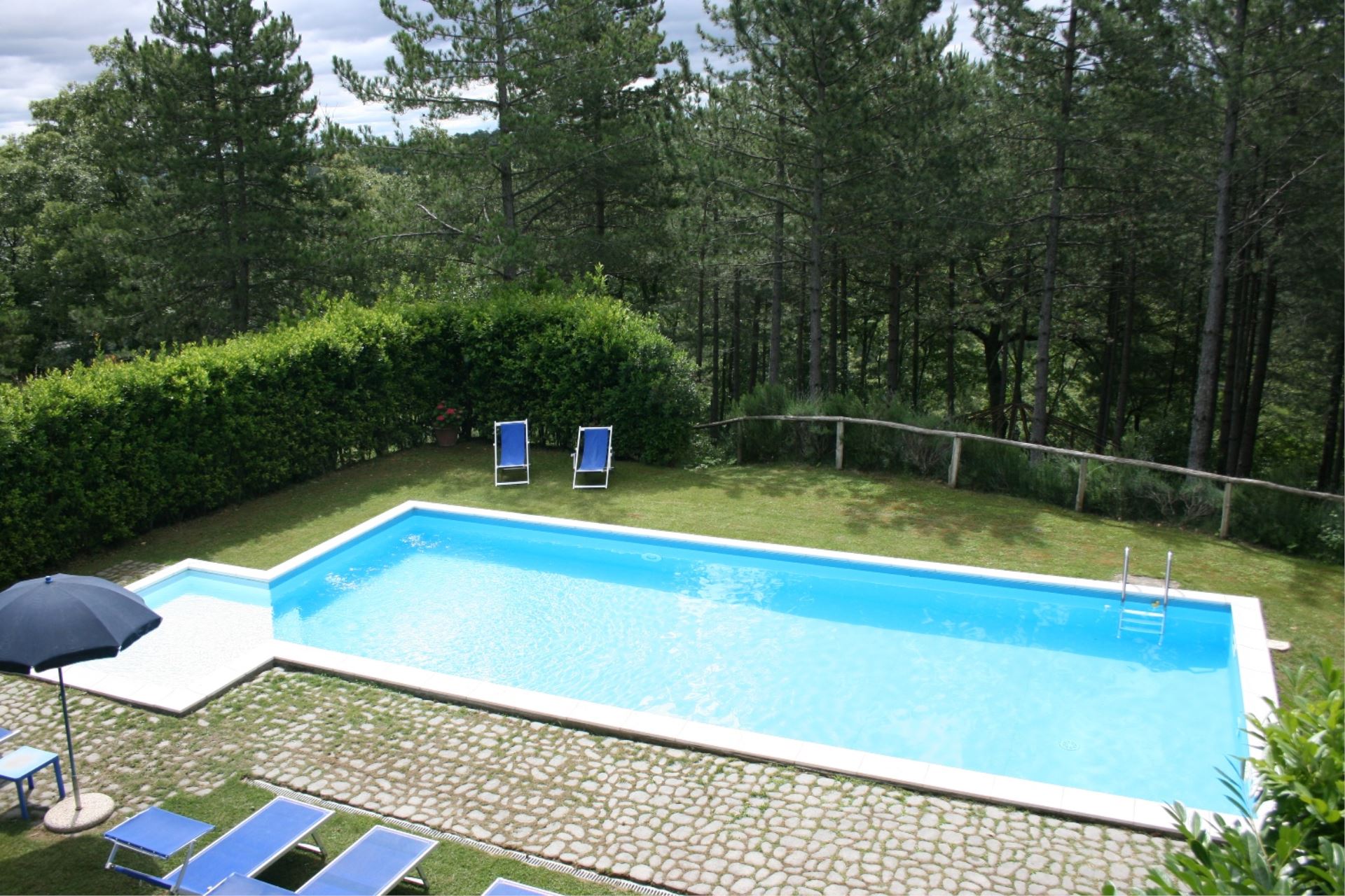 VILLAS WITH POOL VILLA MARISA ANGHIARI TOSCANA