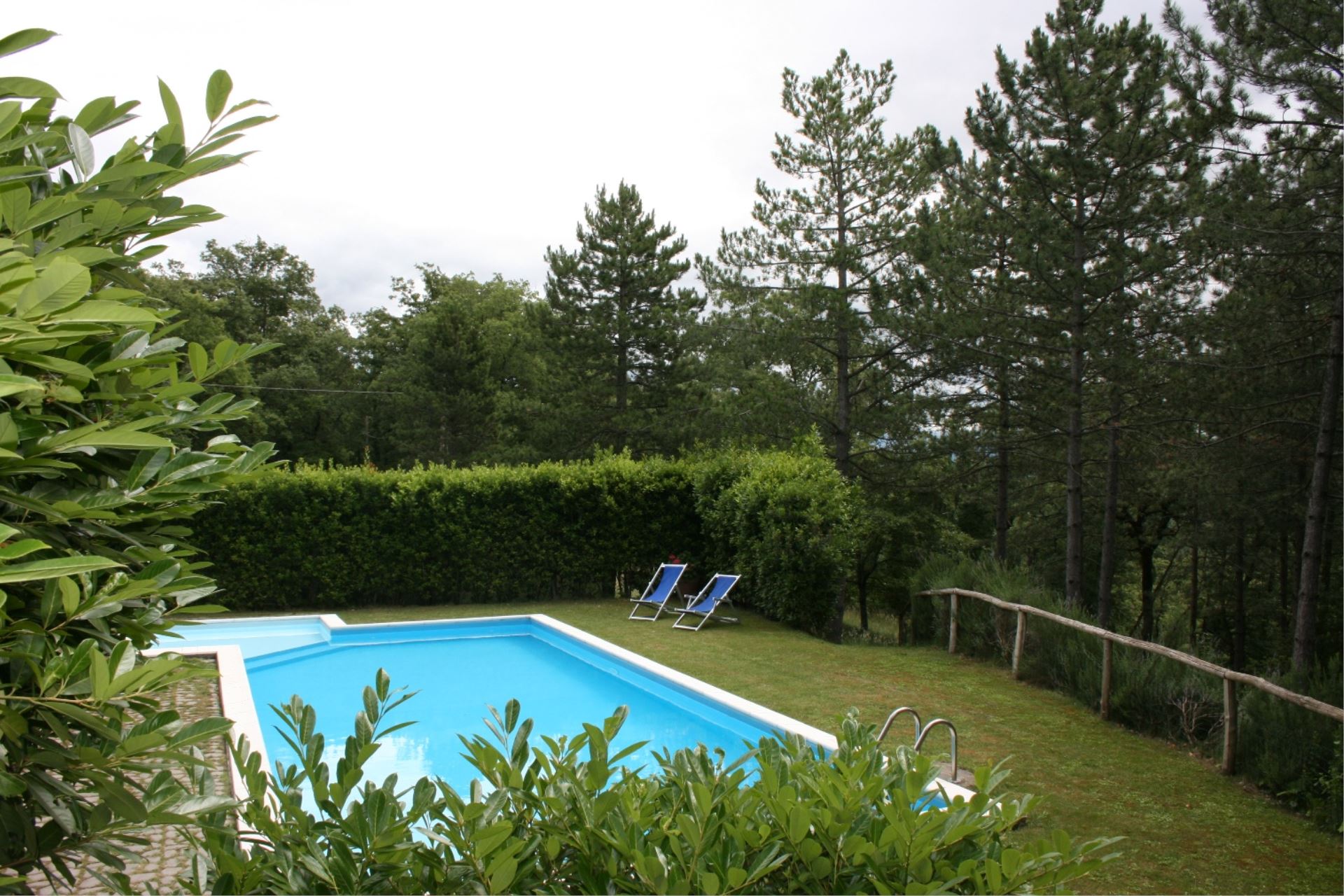 VILLAS WITH POOL VILLA MARISA ANGHIARI TOSCANA