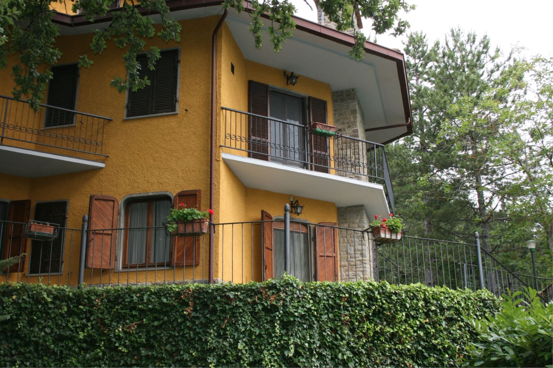 VILLAS WITH POOL VILLA MARISA ANGHIARI TOSCANA