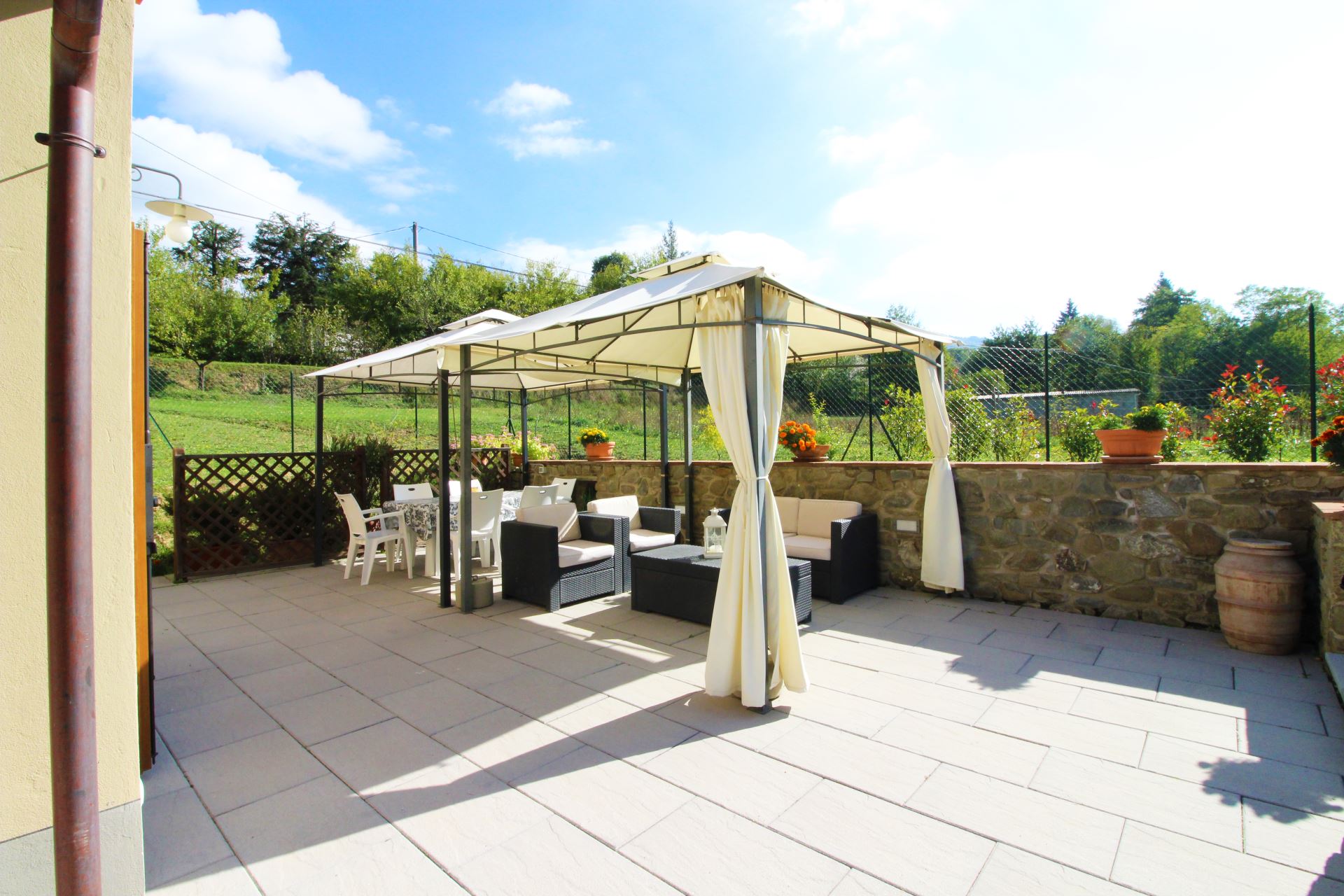 VILLEN MIT POOL ANTICO MULINO AREZZO TOSCANA