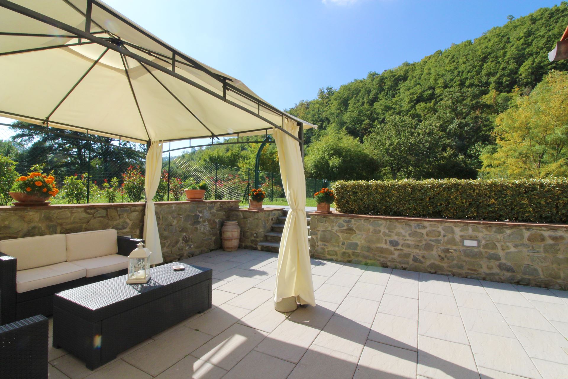 VILLEN MIT POOL ANTICO MULINO AREZZO TOSCANA