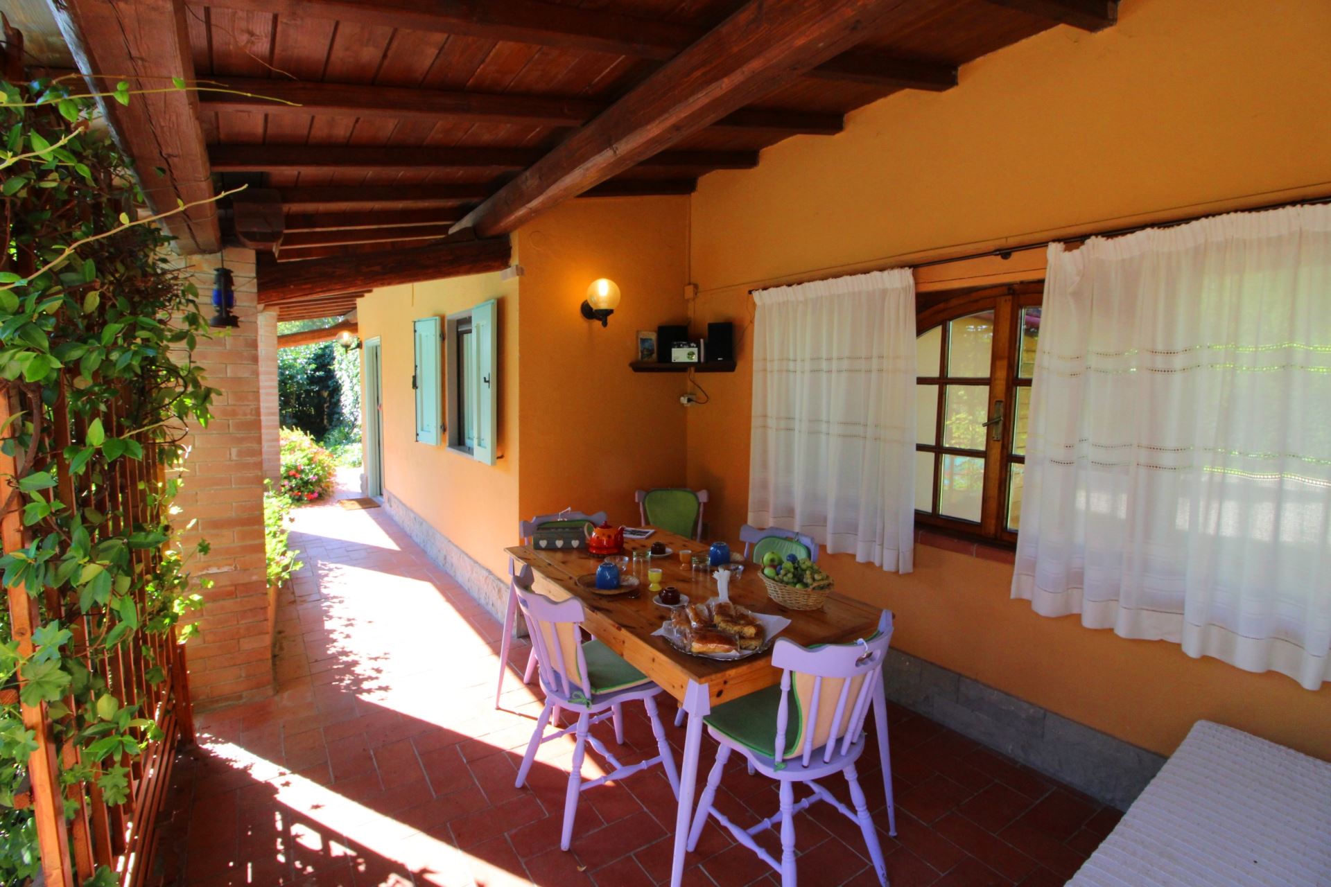 VILLEN MIT POOL PAGLIAZZONE BUCINE TOSCANA