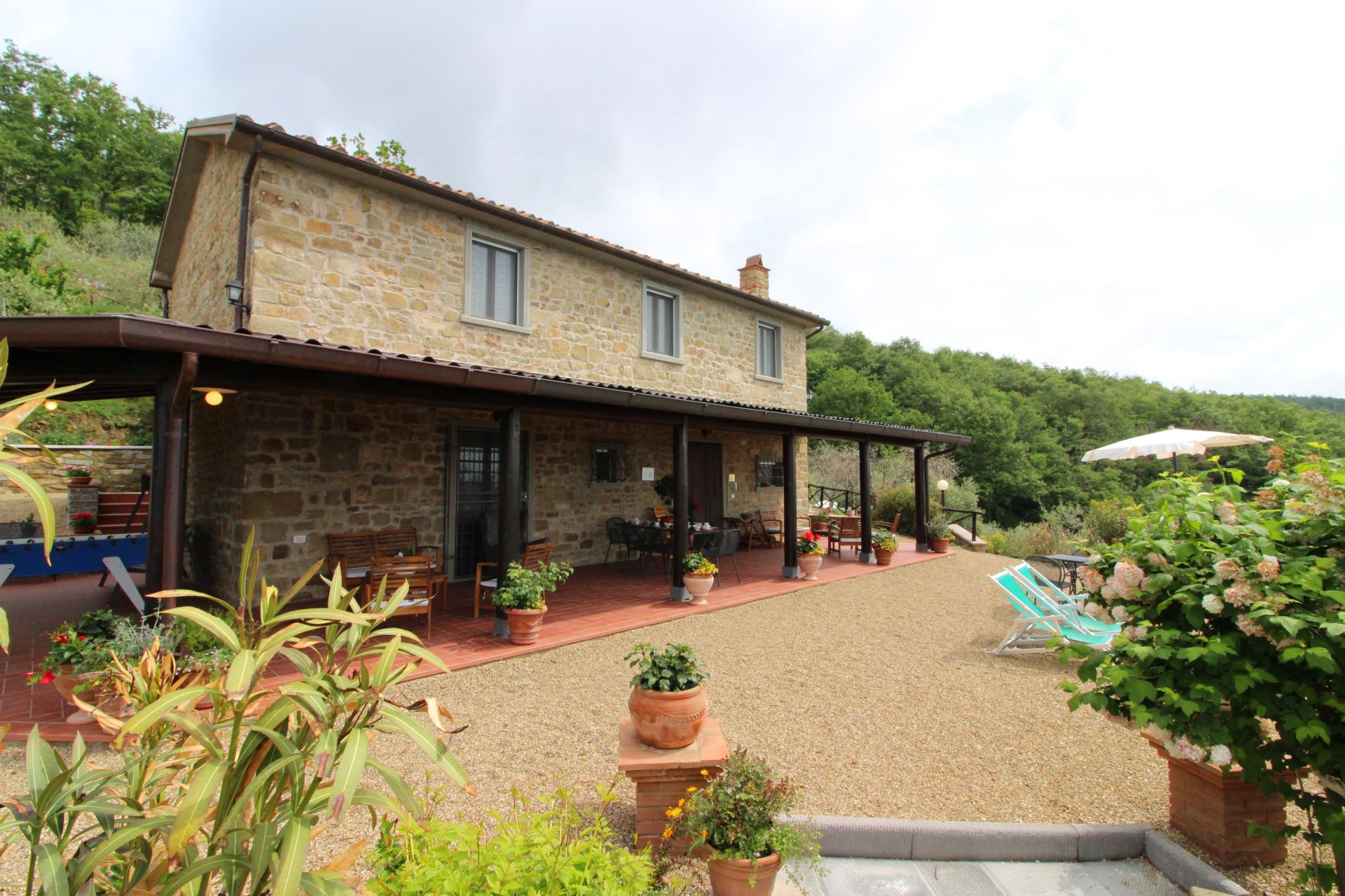 VILLAS AVEC PISCINE CA DI VESTRO 6 LORO CIUFFENNA TOSCANA