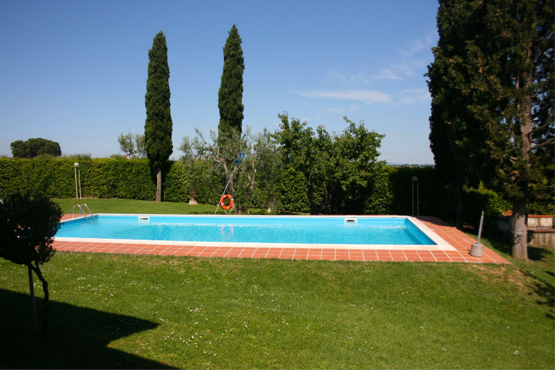 VILLAS WITH POOL VILLA IL CEDRO CASTIGLIONE DEL LAGO UMBRIA