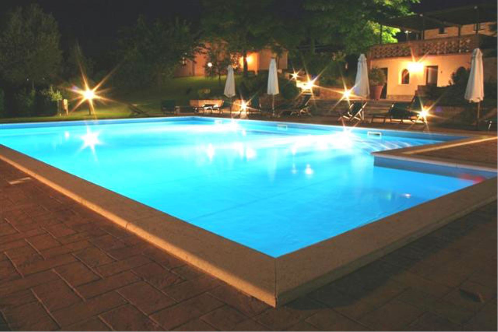 APARTMENTS WITH POOL CIPRESSO MONTEPULCIANO TOSCANA