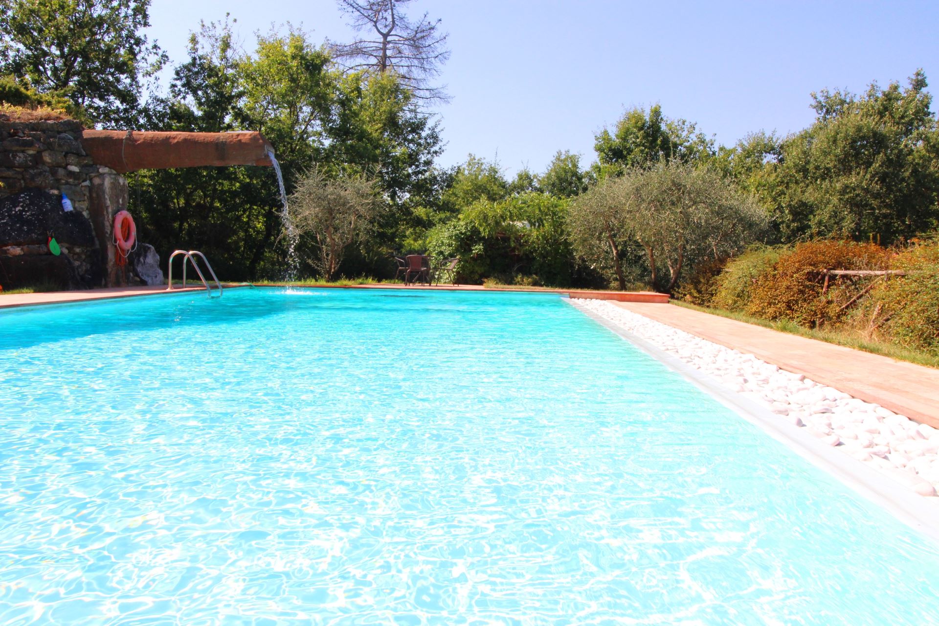 VILLEN MIT POOL LA CASETTA NEL BOSCO SINALUNGA TOSCANA