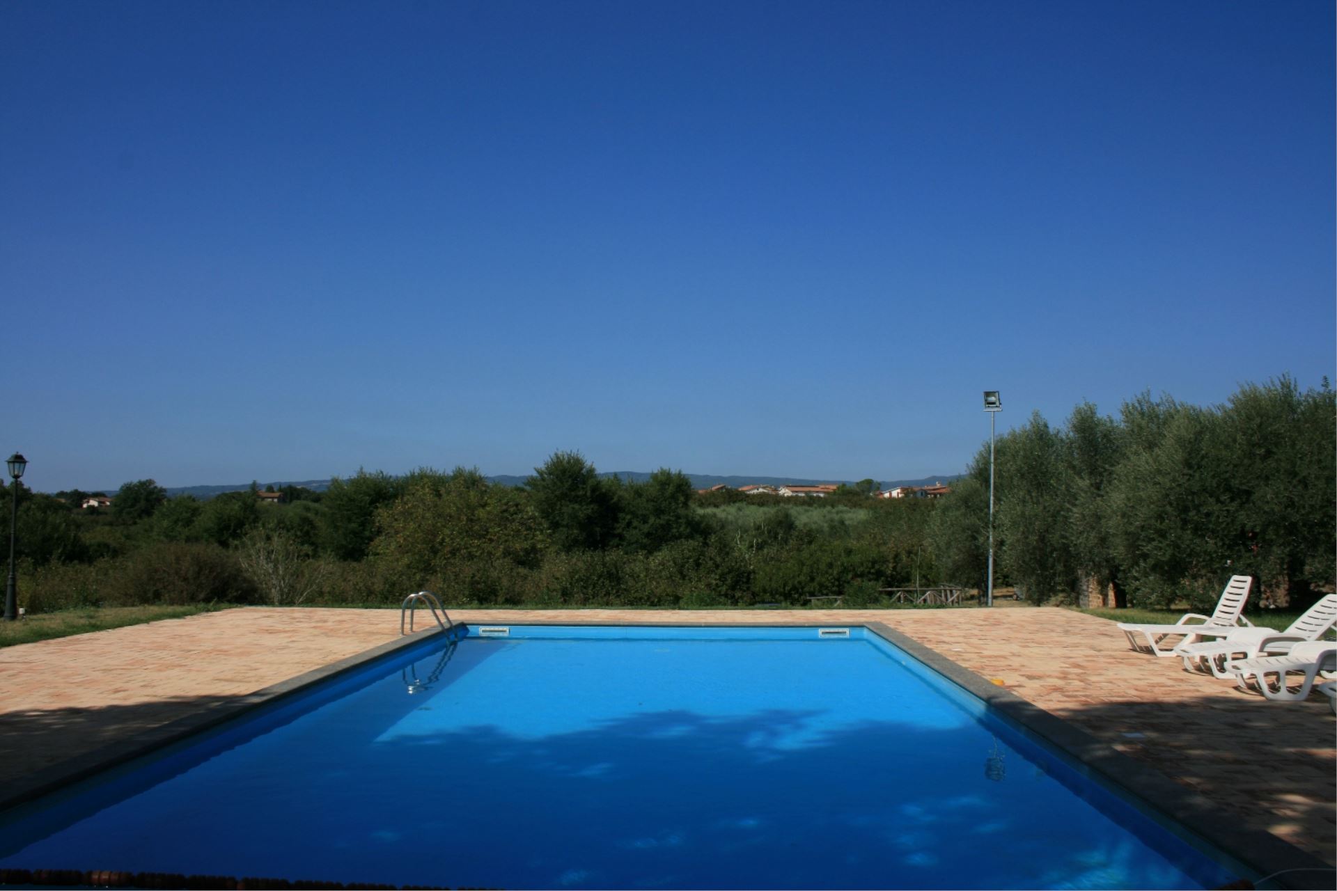 VILLE CON PISCINA VILLA IRIS CORCHIANO LAZIO