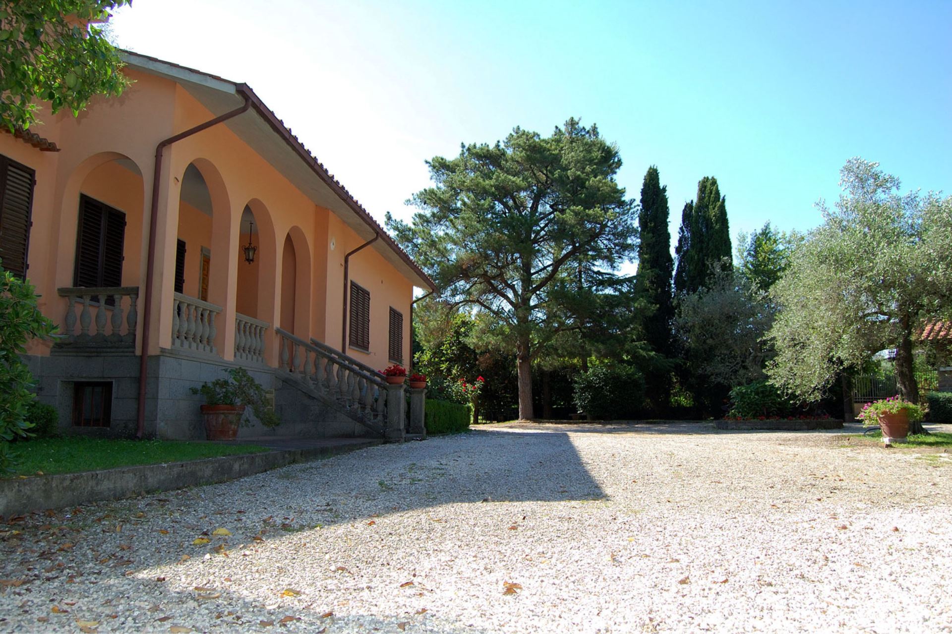VILLAS WITH POOL CASA GRION CORCHIANO LAZIO