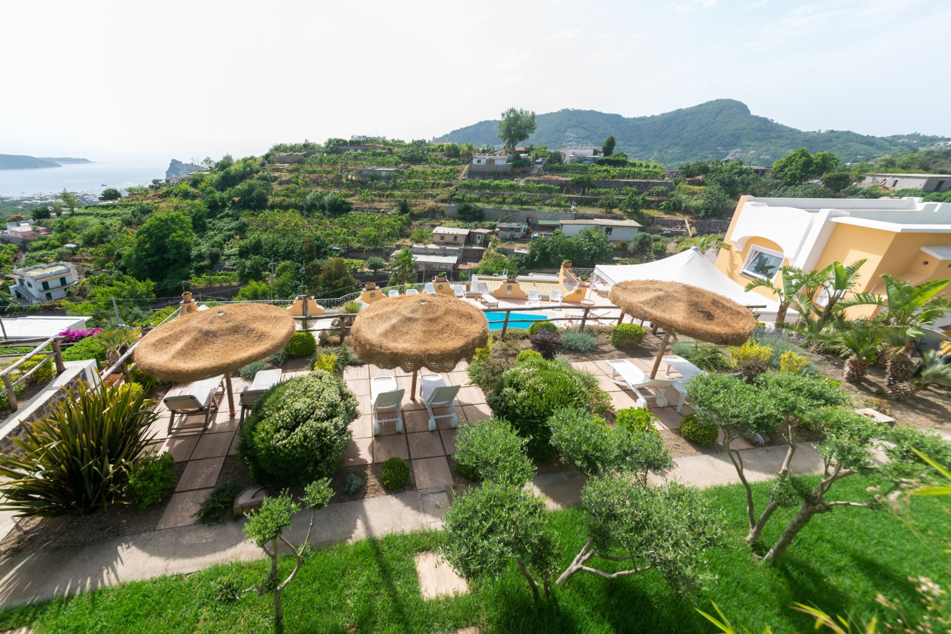 APARTMENTS WITH POOL MARONTI BARANO D'ISCHIA CAMPANIA