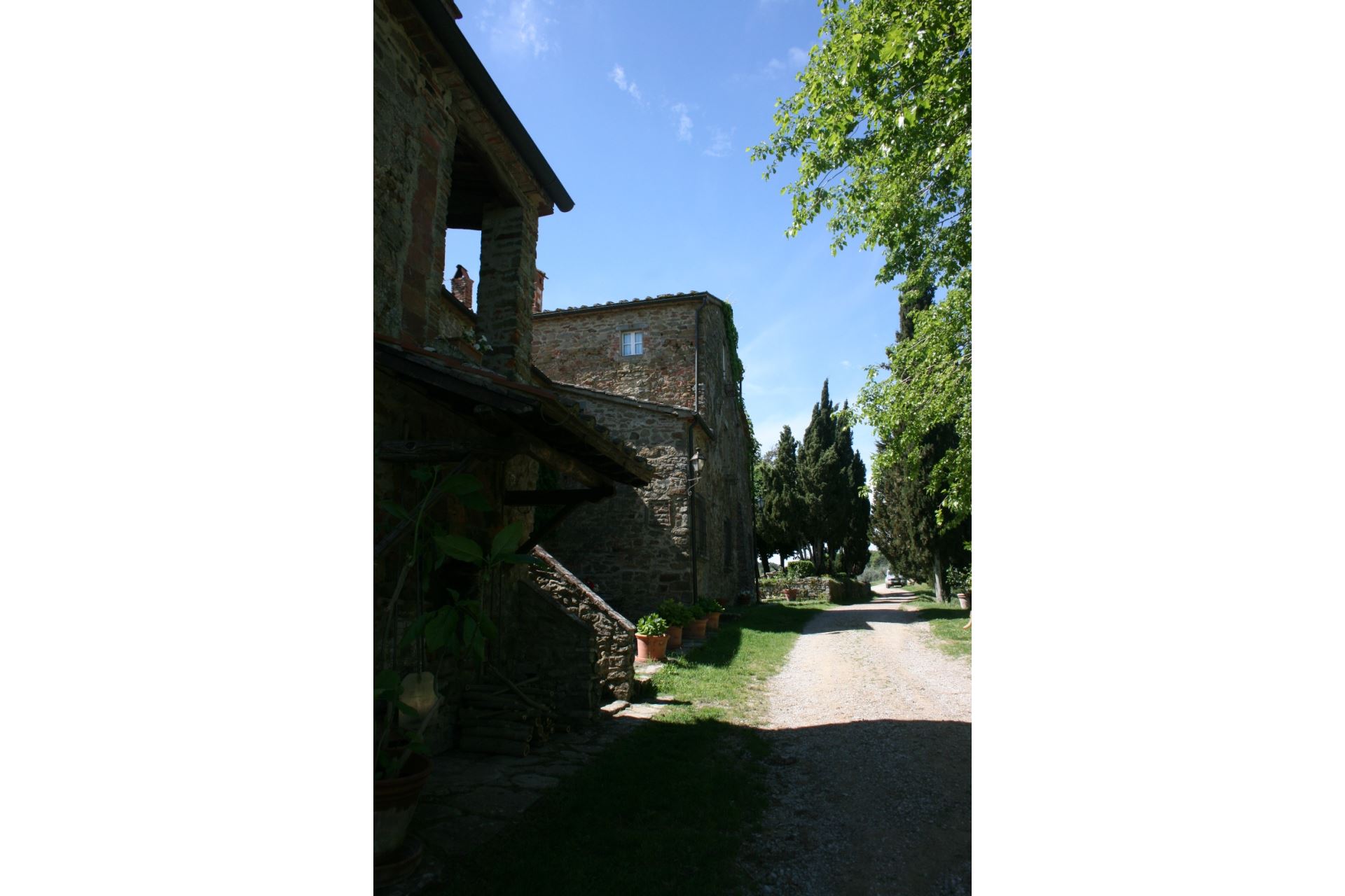 VILLAS WITH POOL VILLA BEVIGNANO MONTE SAN SAVINO TOSCANA