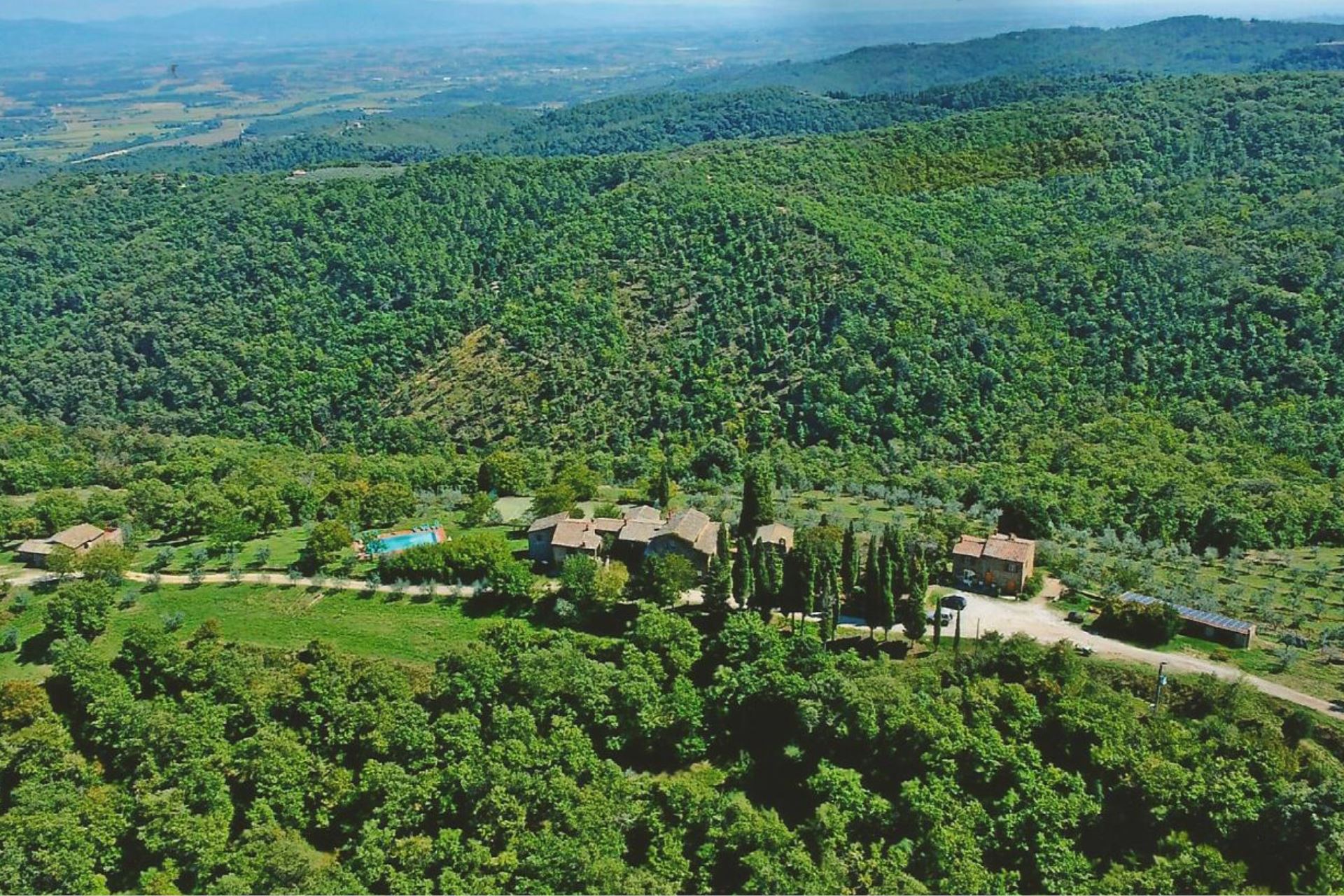 VILLAS WITH POOL VILLA BEVIGNANO MONTE SAN SAVINO TOSCANA