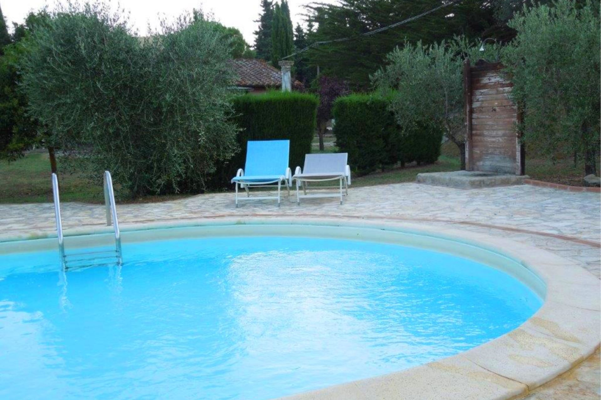 VILLAS WITH POOL CASALE SOLE E LUNA PANICALE UMBRIA