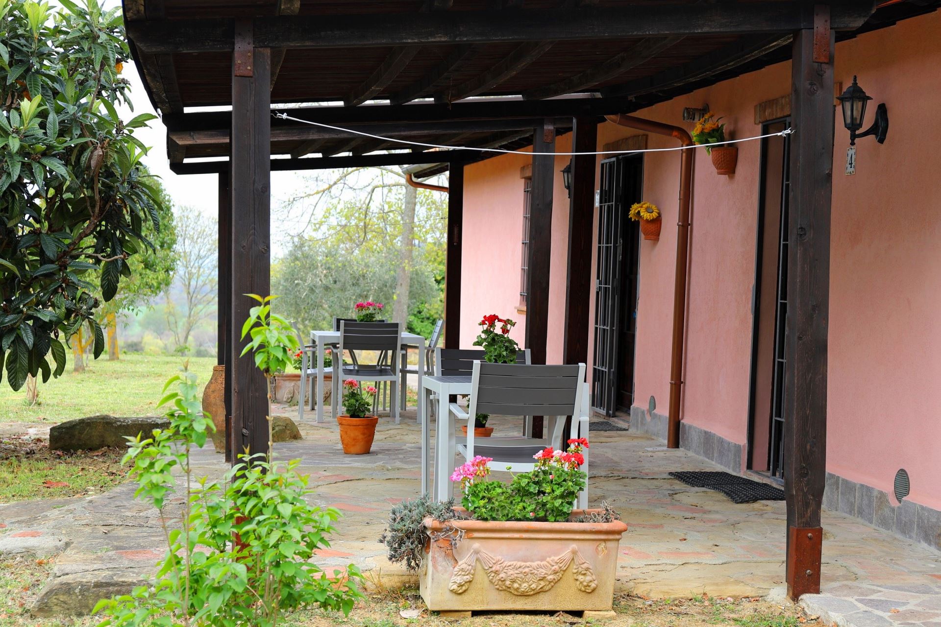VILLAS WITH POOL CASALE SOLE E LUNA PANICALE UMBRIA