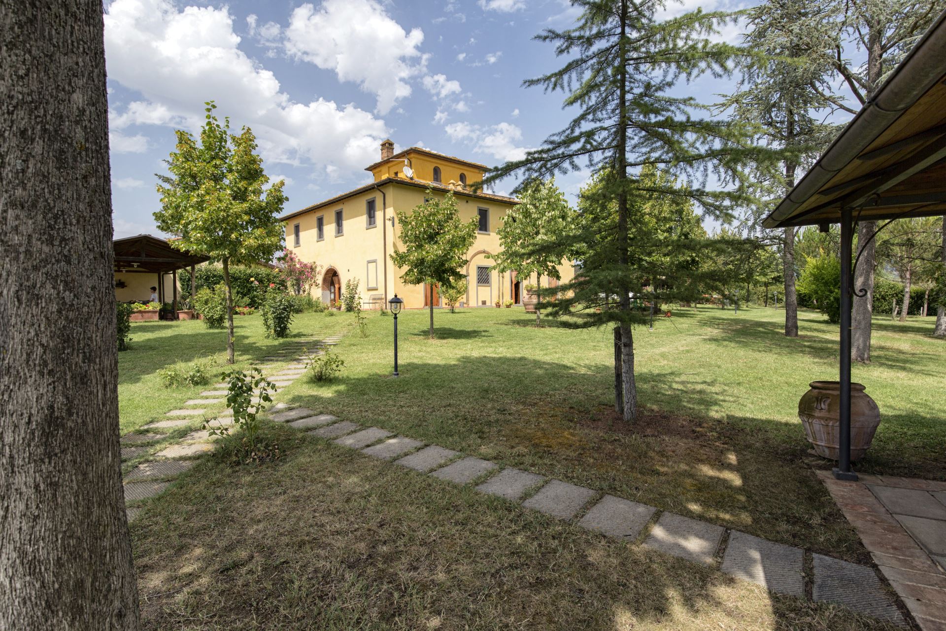 VILLE CON PISCINA VILLA LA COLOMBAIA CORTONA TOSCANA