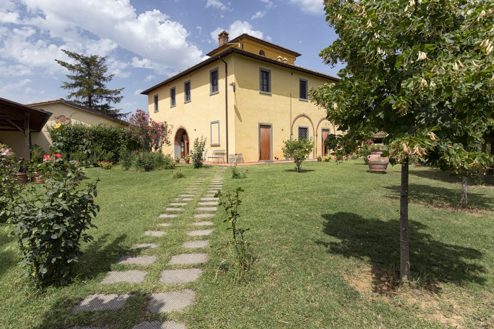 VILLE CON PISCINA VILLA LA COLOMBAIA CORTONA TOSCANA