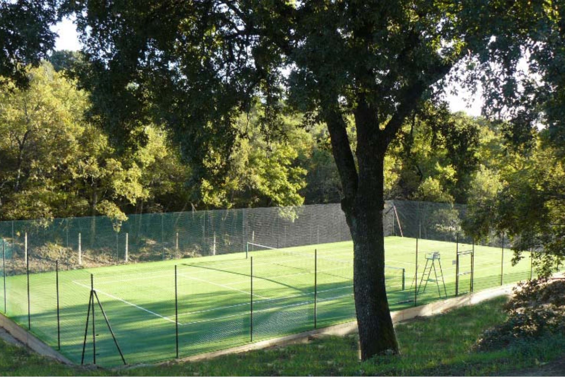 La Pastina: tennis court villa