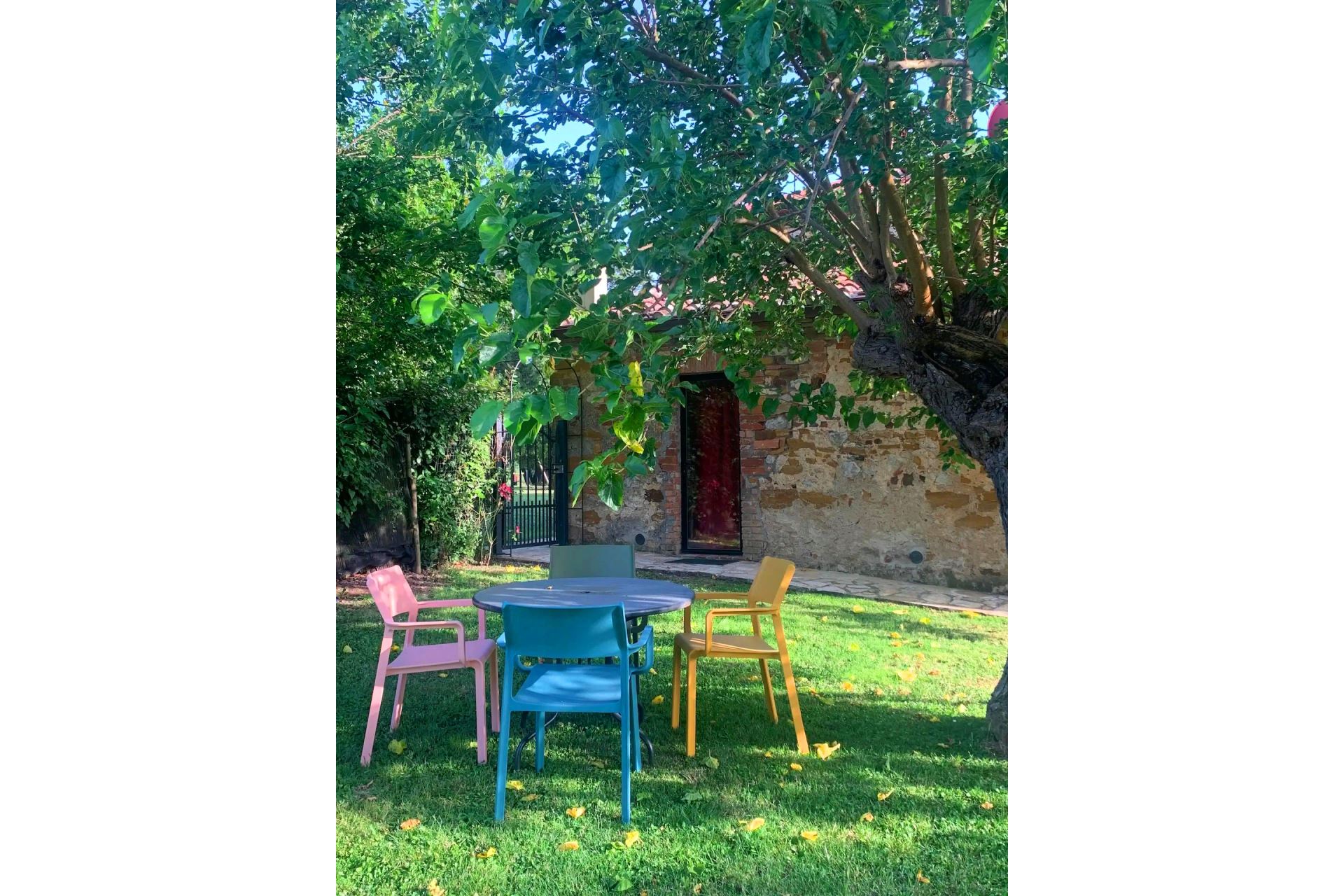VILLAS WITH POOL CASALE BIGERNA TREQUANDA TOSCANA