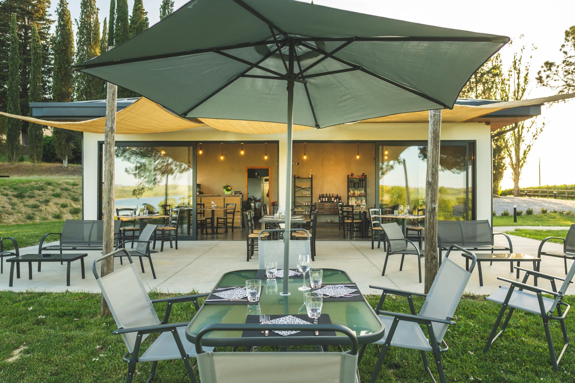 VILLAS AVEC PISCINE POGGIO FALCONE 6 CASTIGLIONE DEL LAGO UMBRIA