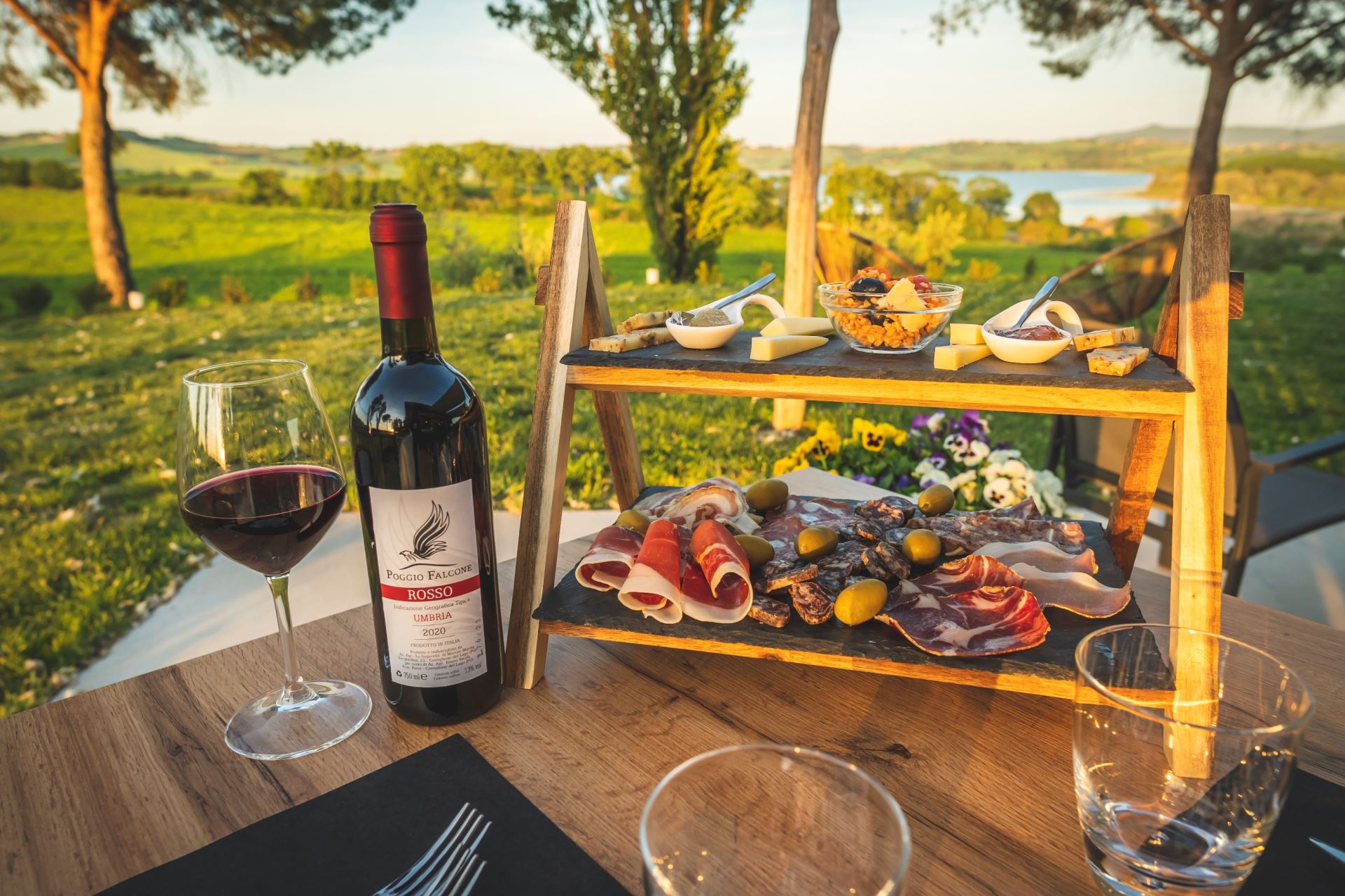 VILLAS AVEC PISCINE POGGIO FALCONE 6 CASTIGLIONE DEL LAGO UMBRIA