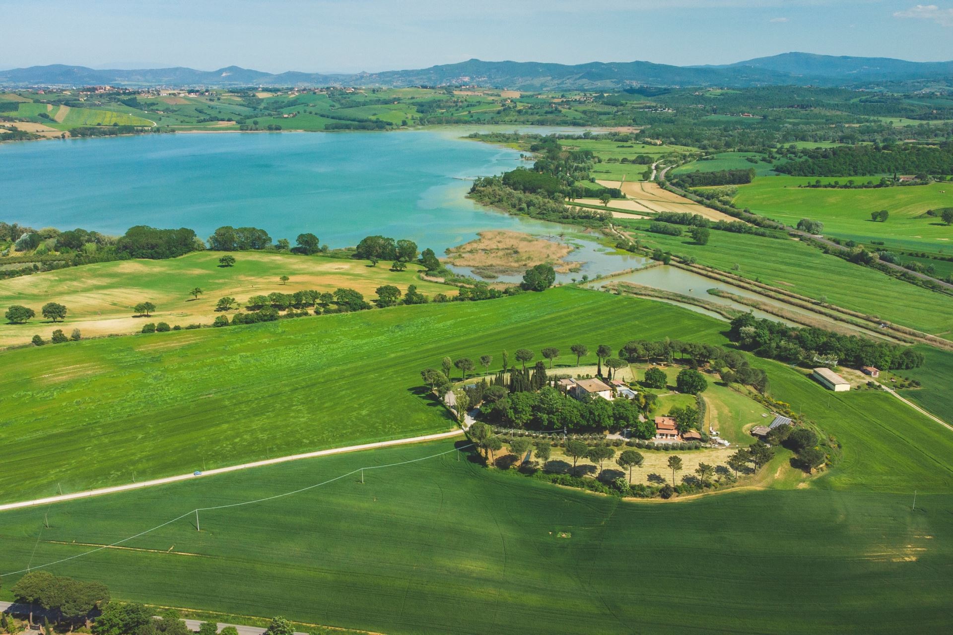 VILLAS AVEC PISCINE POGGIO FALCONE 6 CASTIGLIONE DEL LAGO UMBRIA