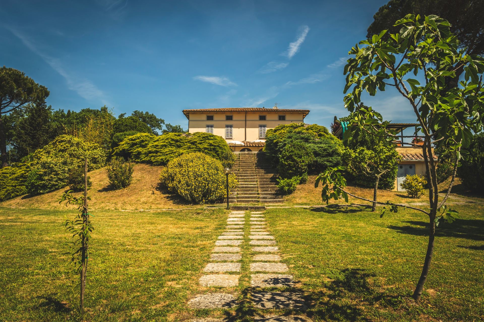 VILLAS AVEC PISCINE POGGIO FALCONE 6 CASTIGLIONE DEL LAGO UMBRIA