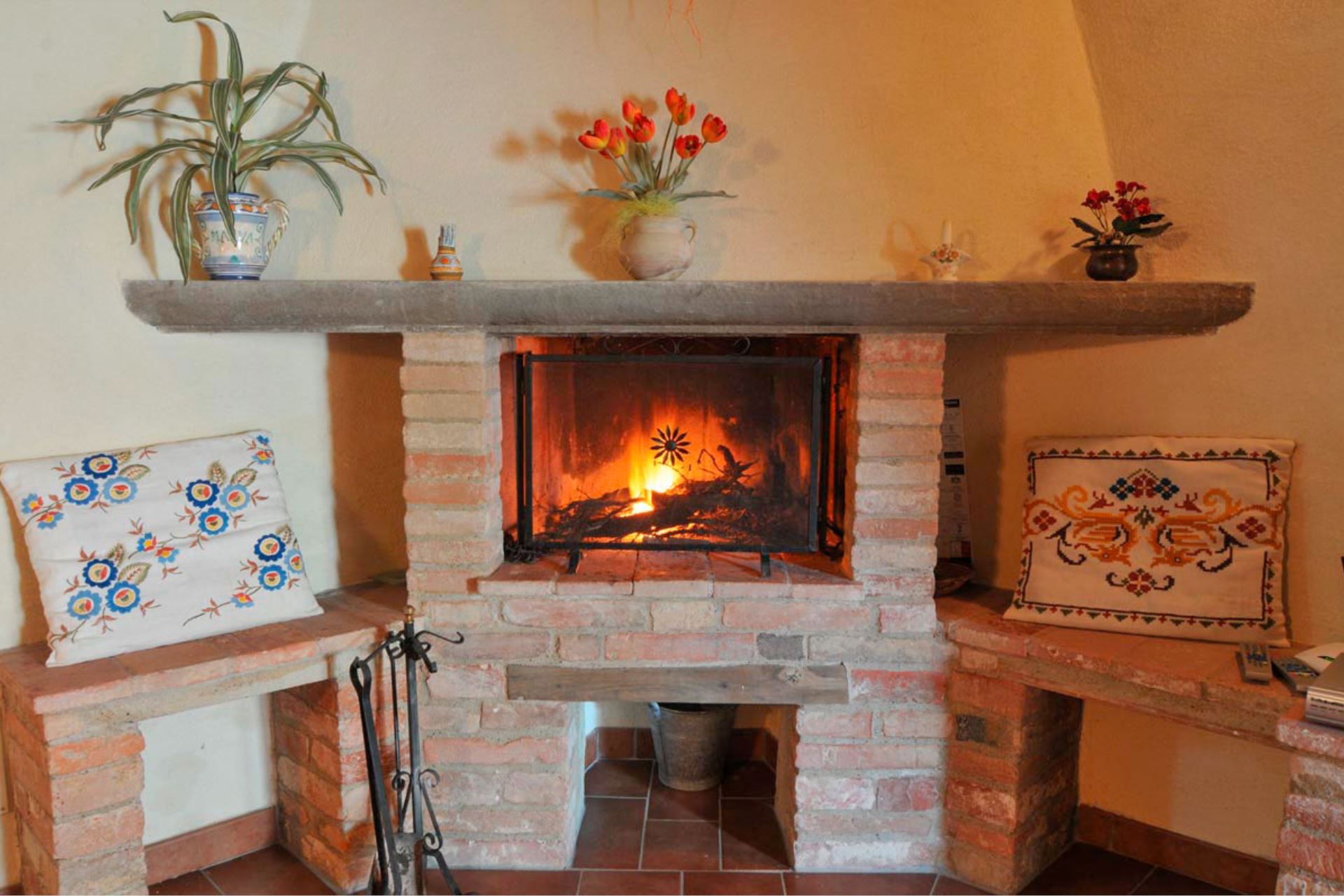 VILLE CON PISCINA VILLA SCANNAGALLO POZZO DELLA CHIANA TOSCANA