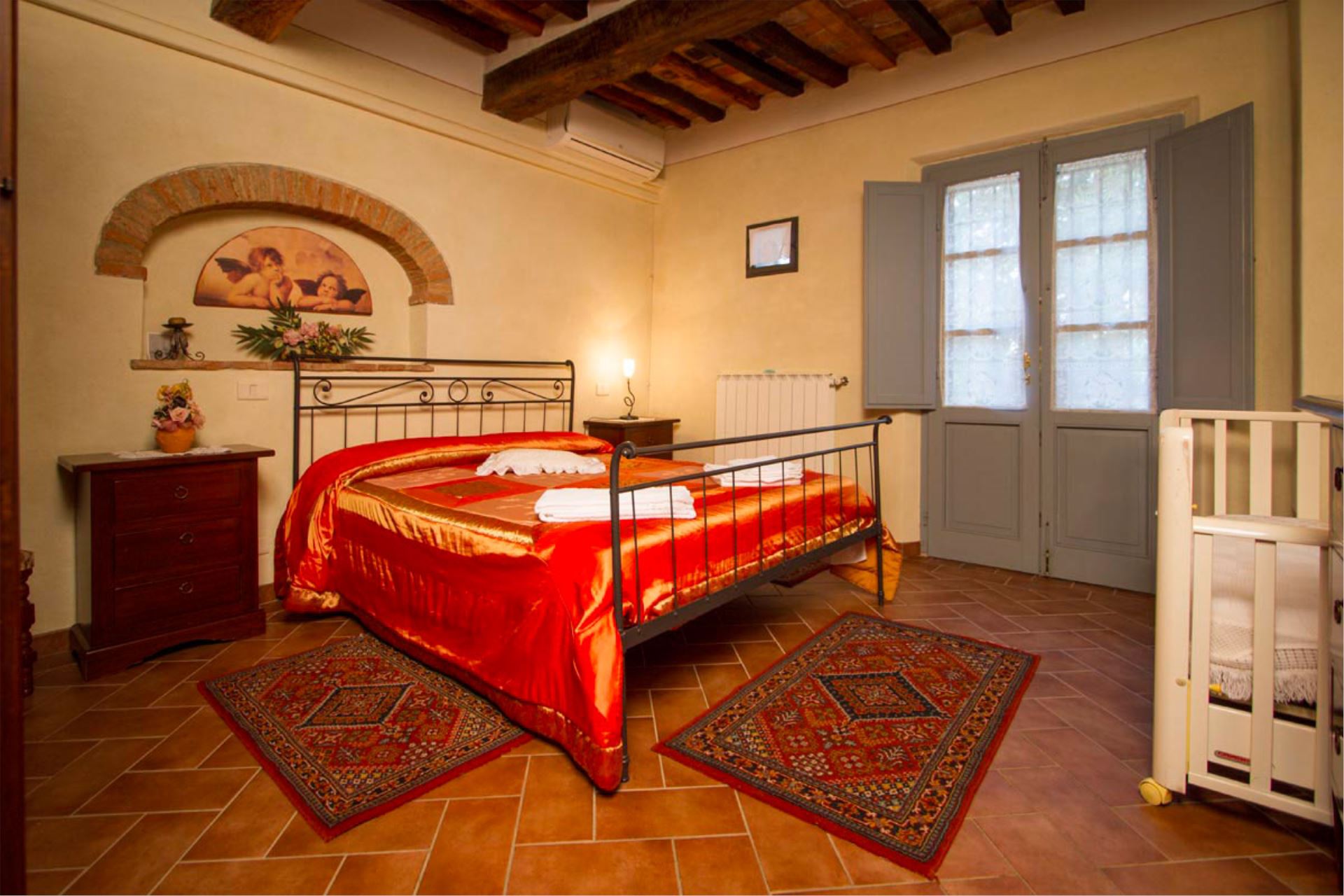 VILLE CON PISCINA VILLA SCANNAGALLO POZZO DELLA CHIANA TOSCANA