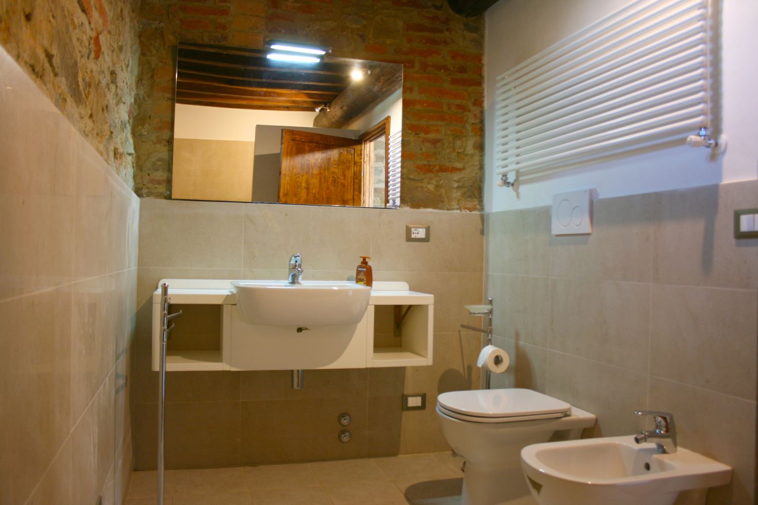VILLAS WITH POOL SAN LORENZO MONTE SAN SAVINO TOSCANA