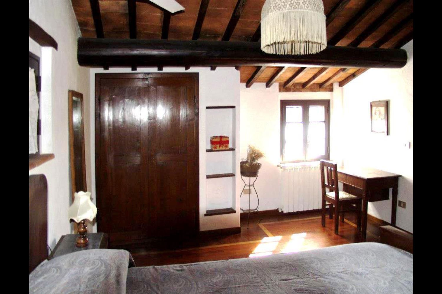 APPARTAMENTI CON PISCINA LA GABOLA CORTONA TOSCANA