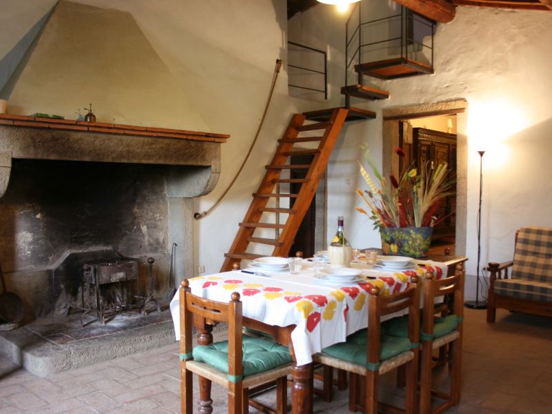 VILLAS AVEC PISCINE CASA ROSSA CAPOLONA TOSCANA